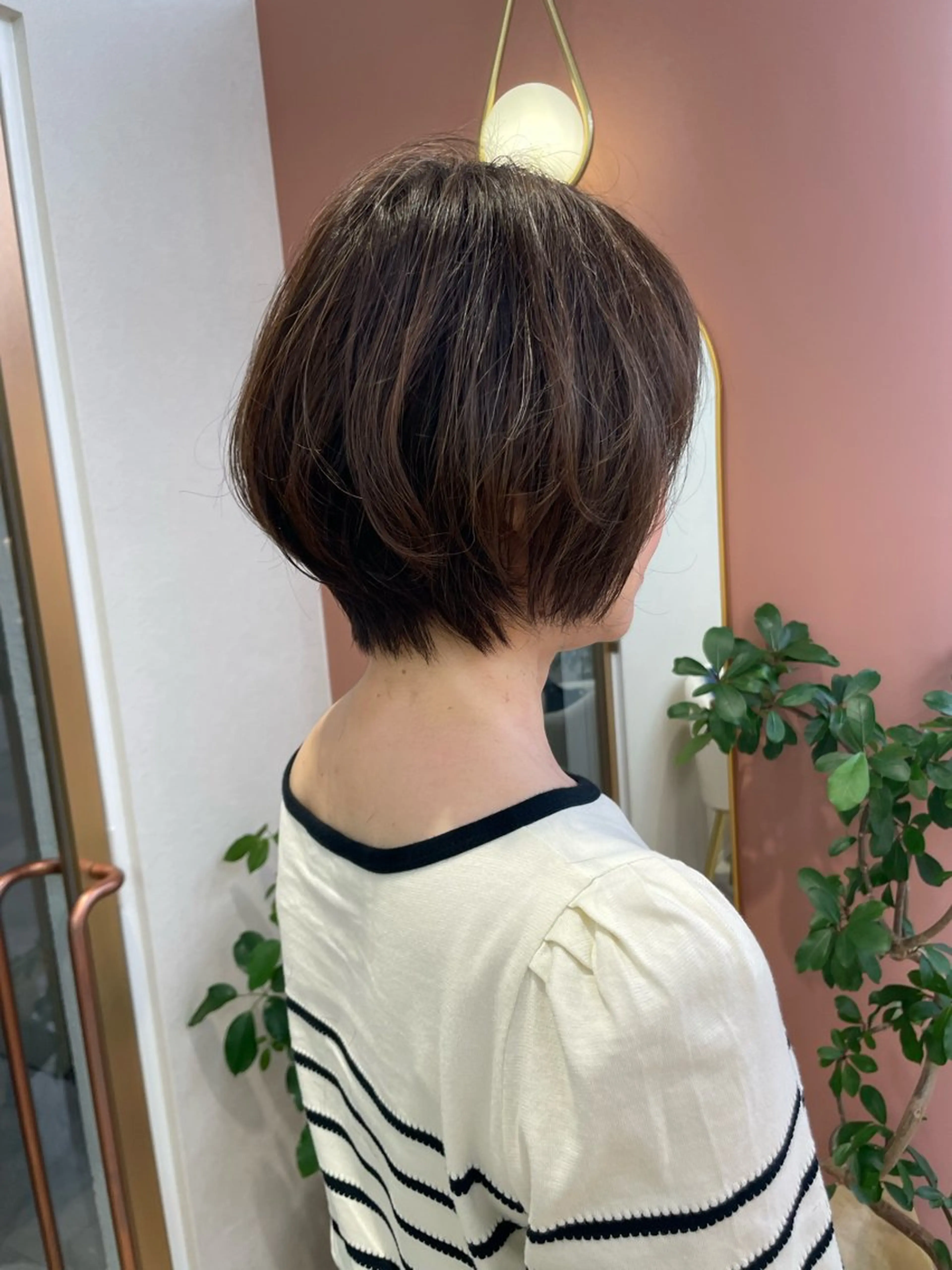 ショート ショート・ボブ 中村俊哉のヘアスタイル