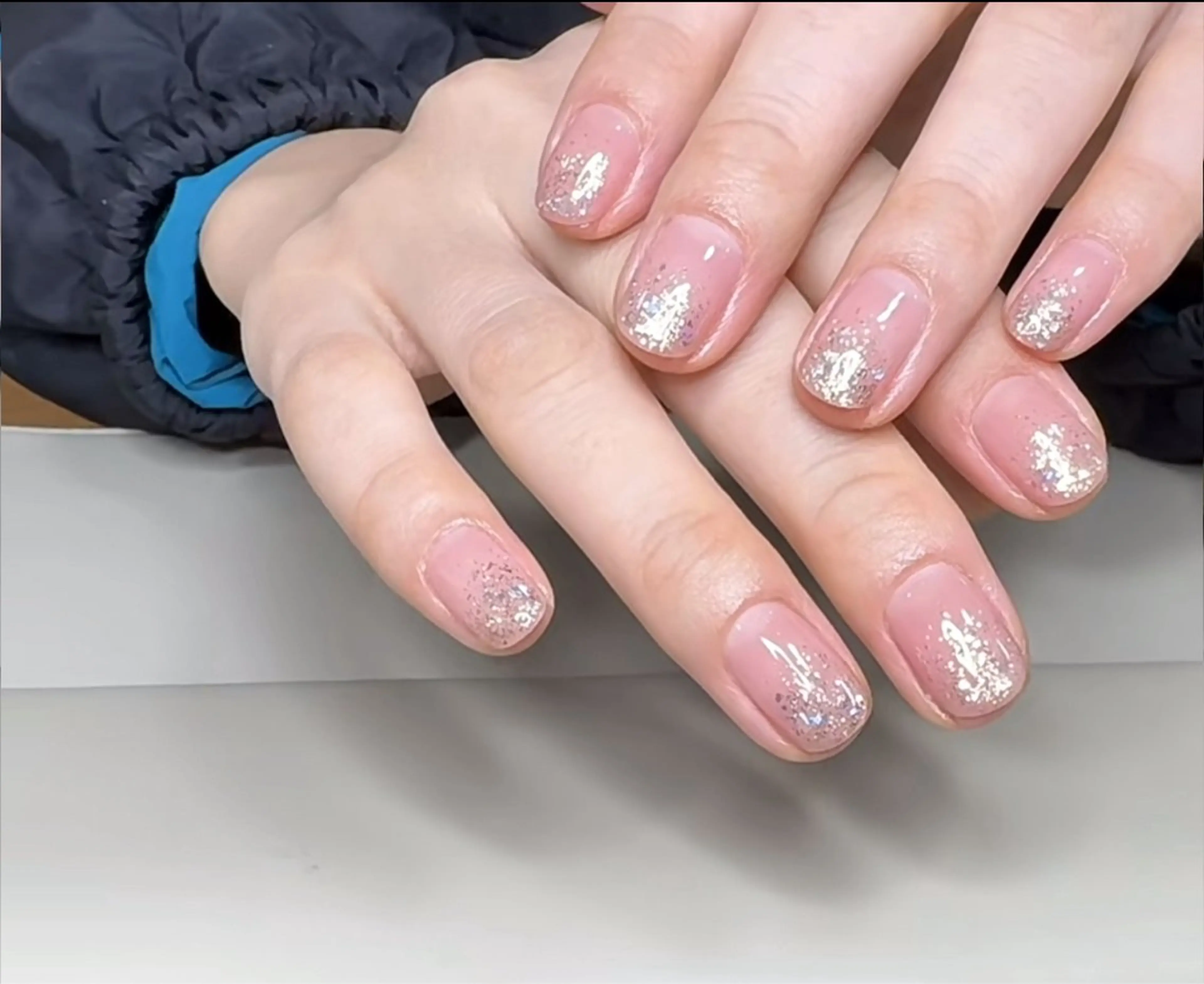 ネイル ラメ(グリッター) ラメグラデーション みえ nailのネイルデザイン