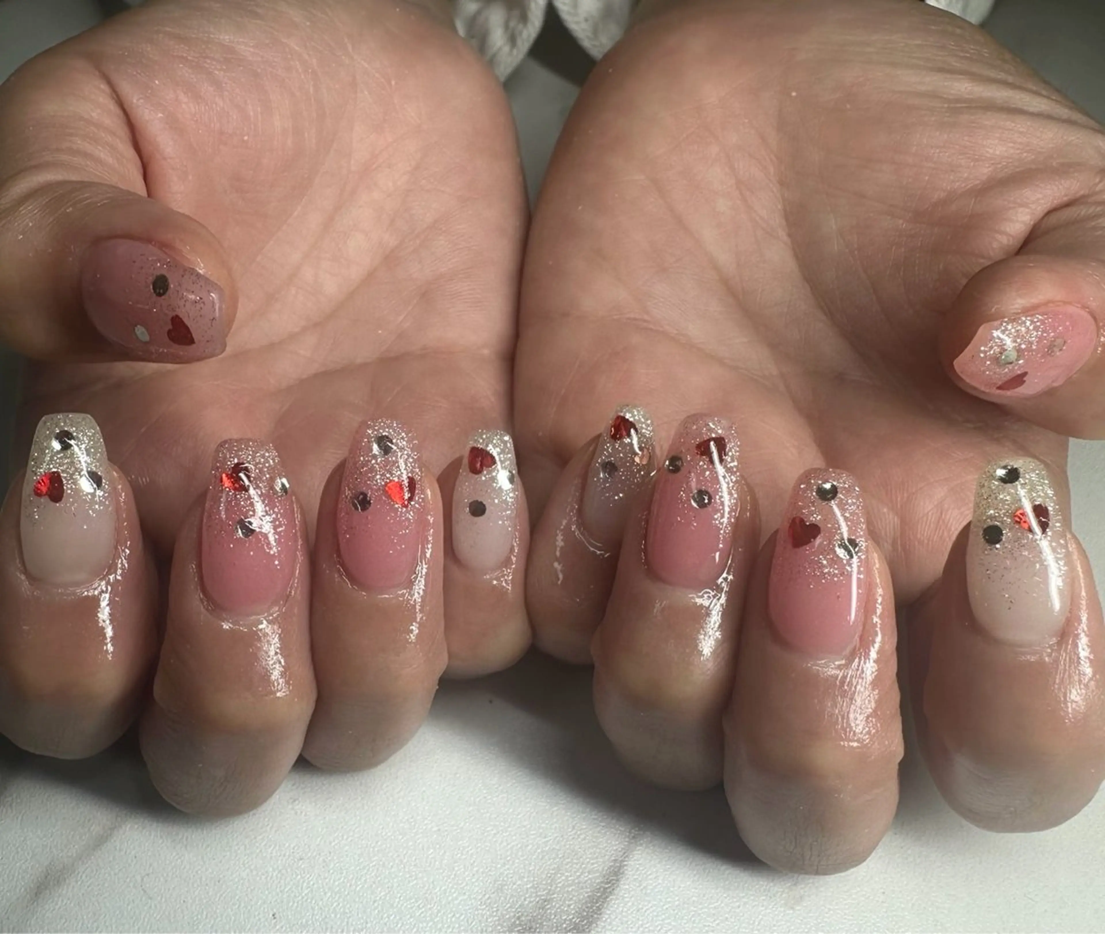 ハンド デザイン （オフあり）の写真