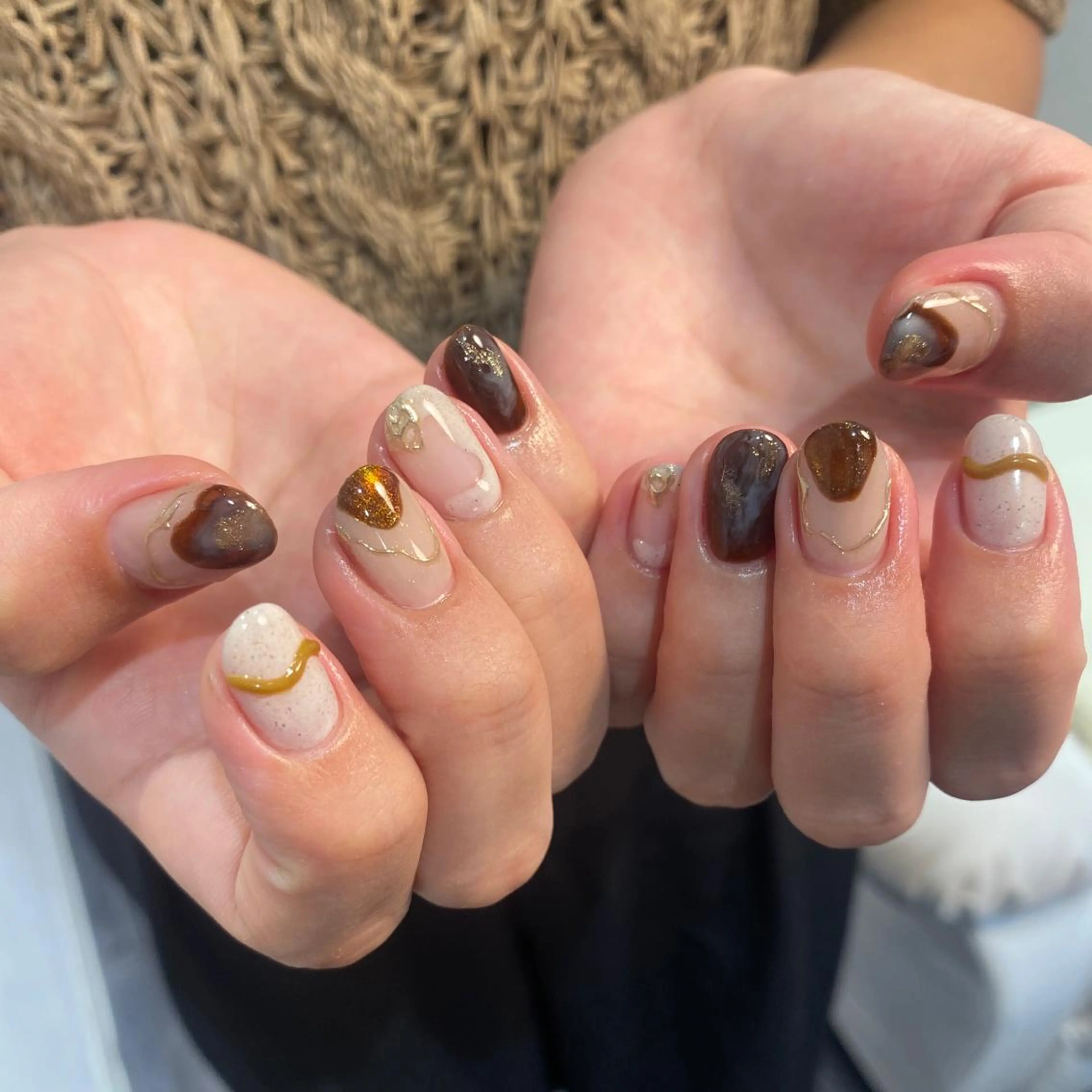 ネイル ハンドネイル NINEnami ニュアンスネイルのネイルデザイン