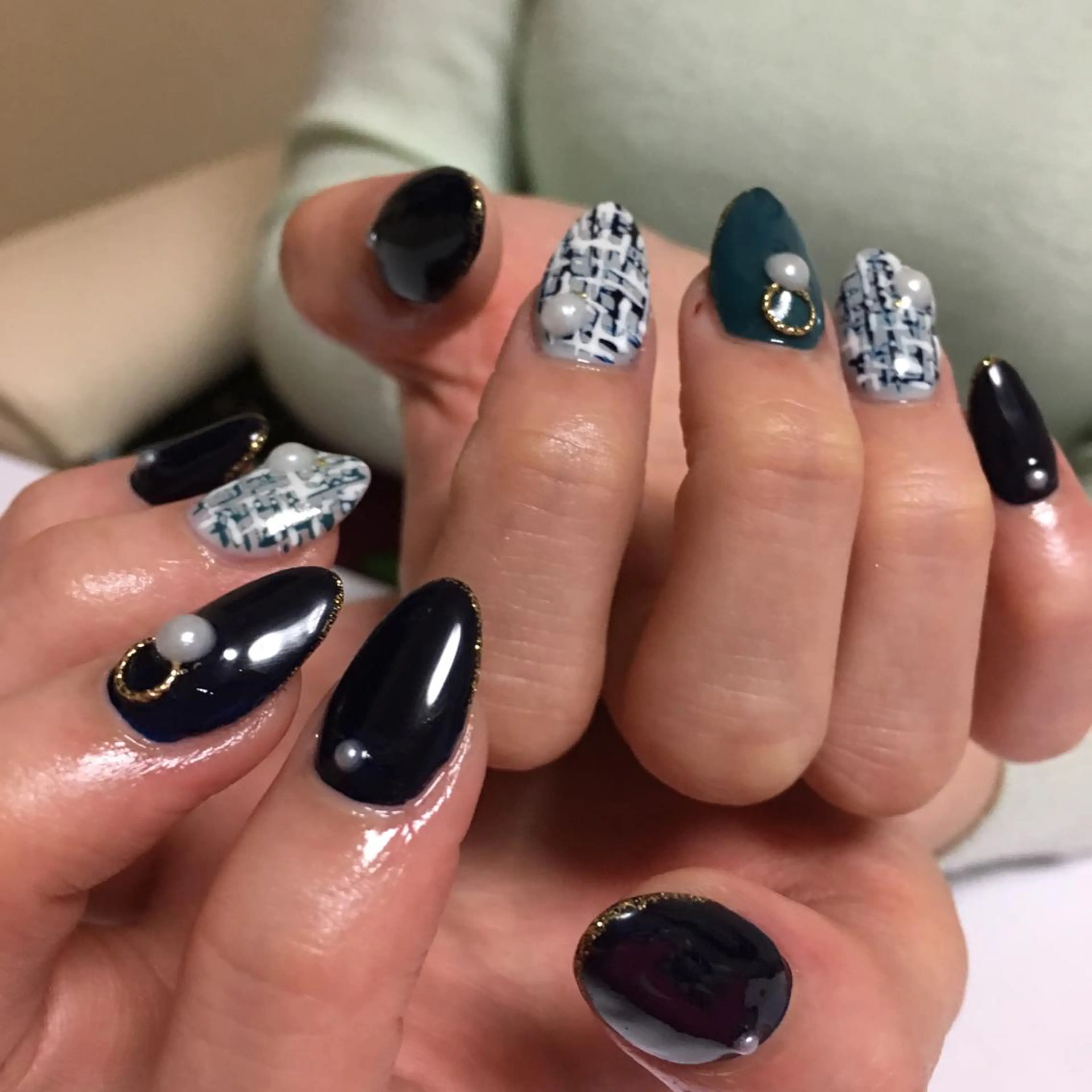 ネイル 長さ出し グリーン ネイビー スカルプネイル ツイードネイル Nail Salon espritのネイルデザイン