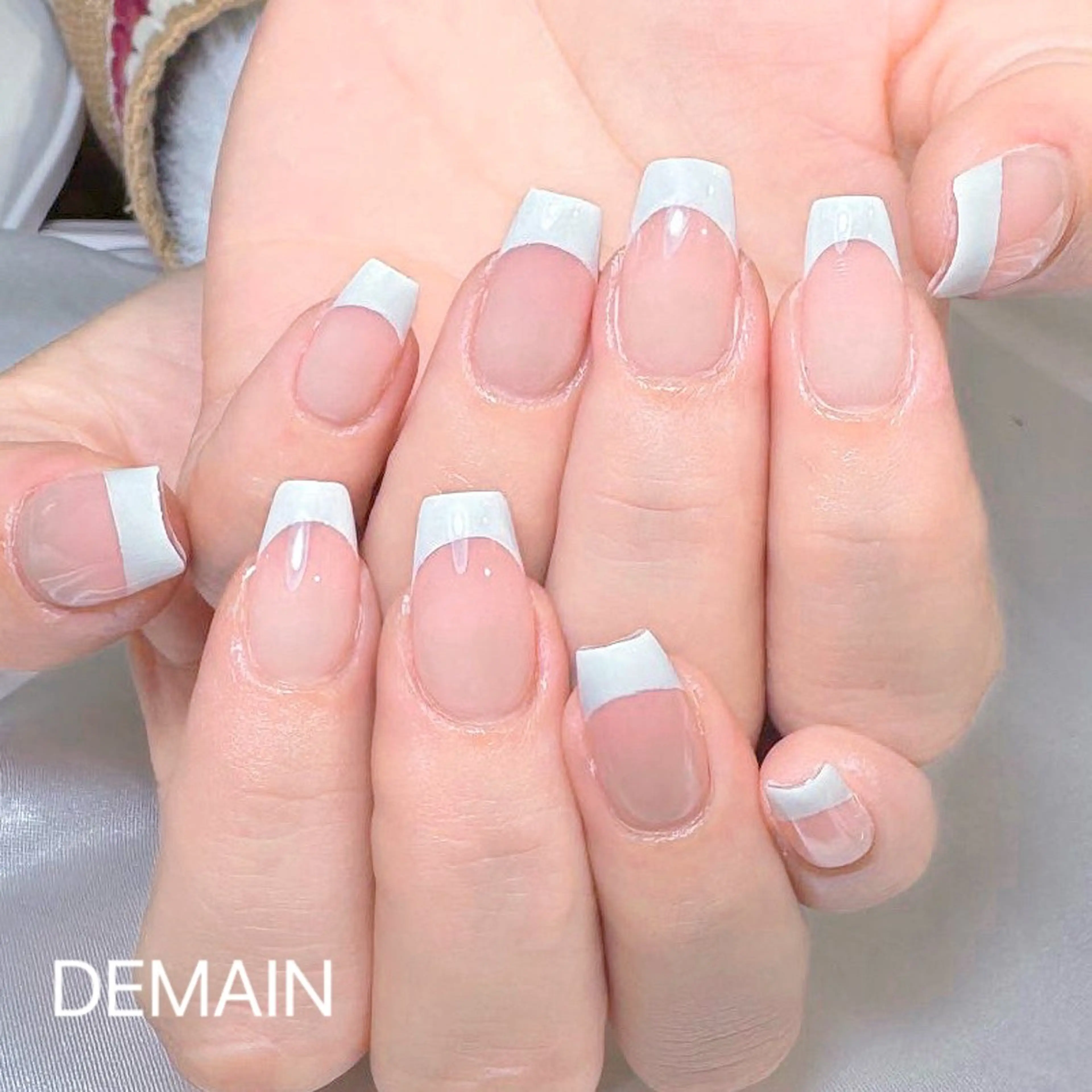 ネイル アートネイル オーロラネイル ガーリー キラキラネイル 韓国ネイル ハンドネイル ハンドケア DEMAIN- 🌸のネイルデザイン