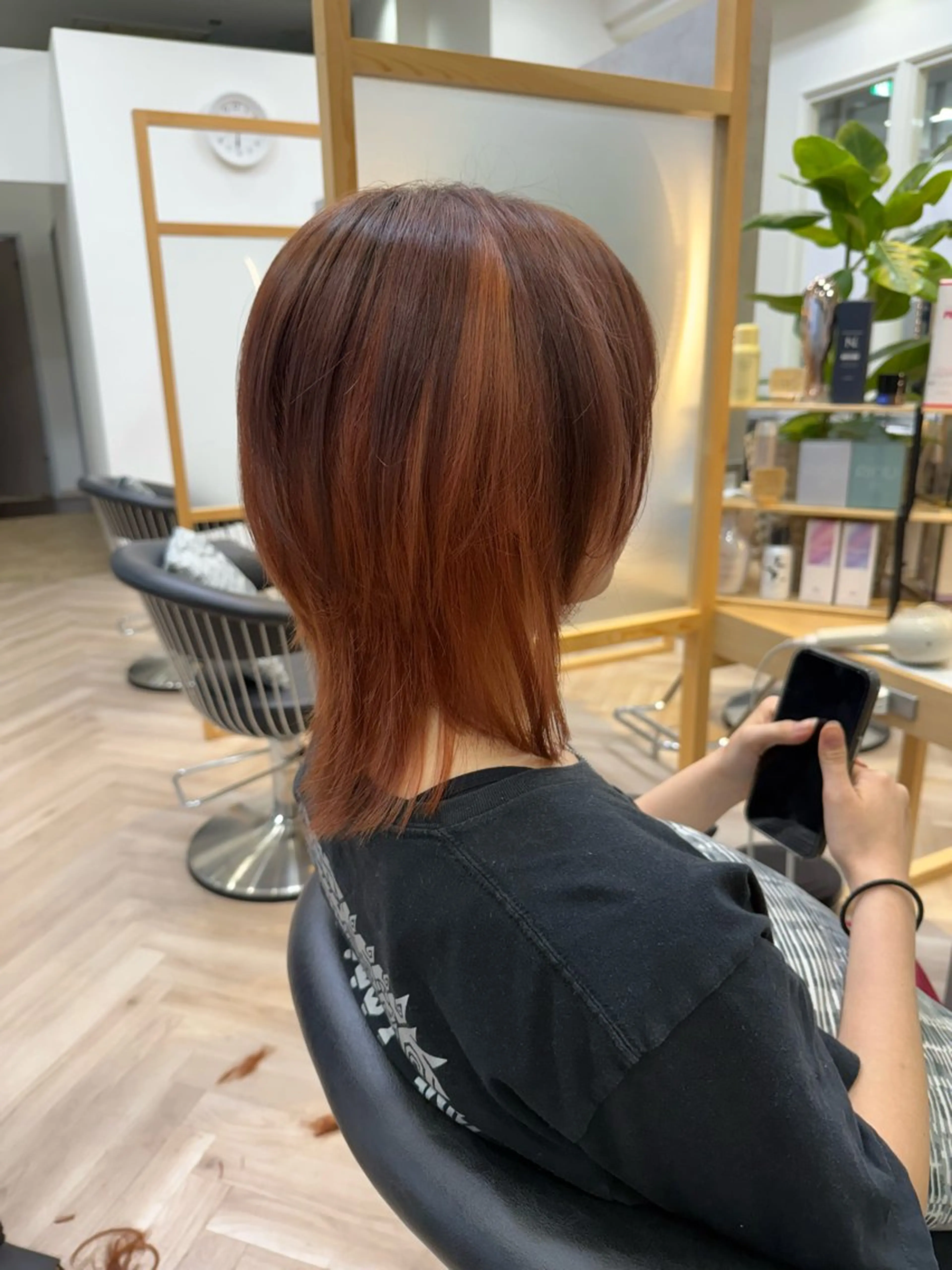 セミロング minagawa yumiのヘアスタイル