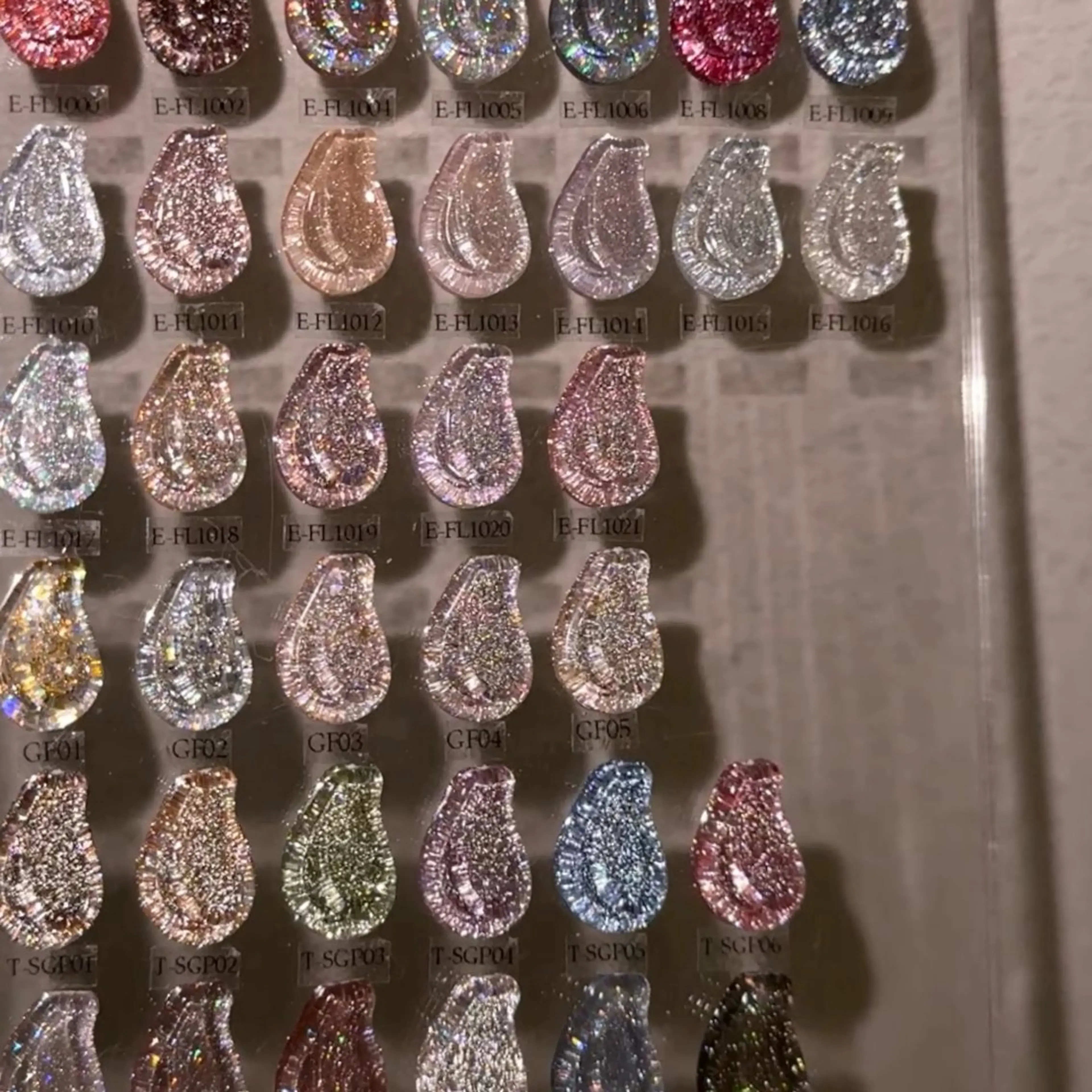 ネイル フラッシュネイル キラキラネイル ハンドネイル RIKAKO🫧 矢場町/栄/名古屋のネイルデザイン