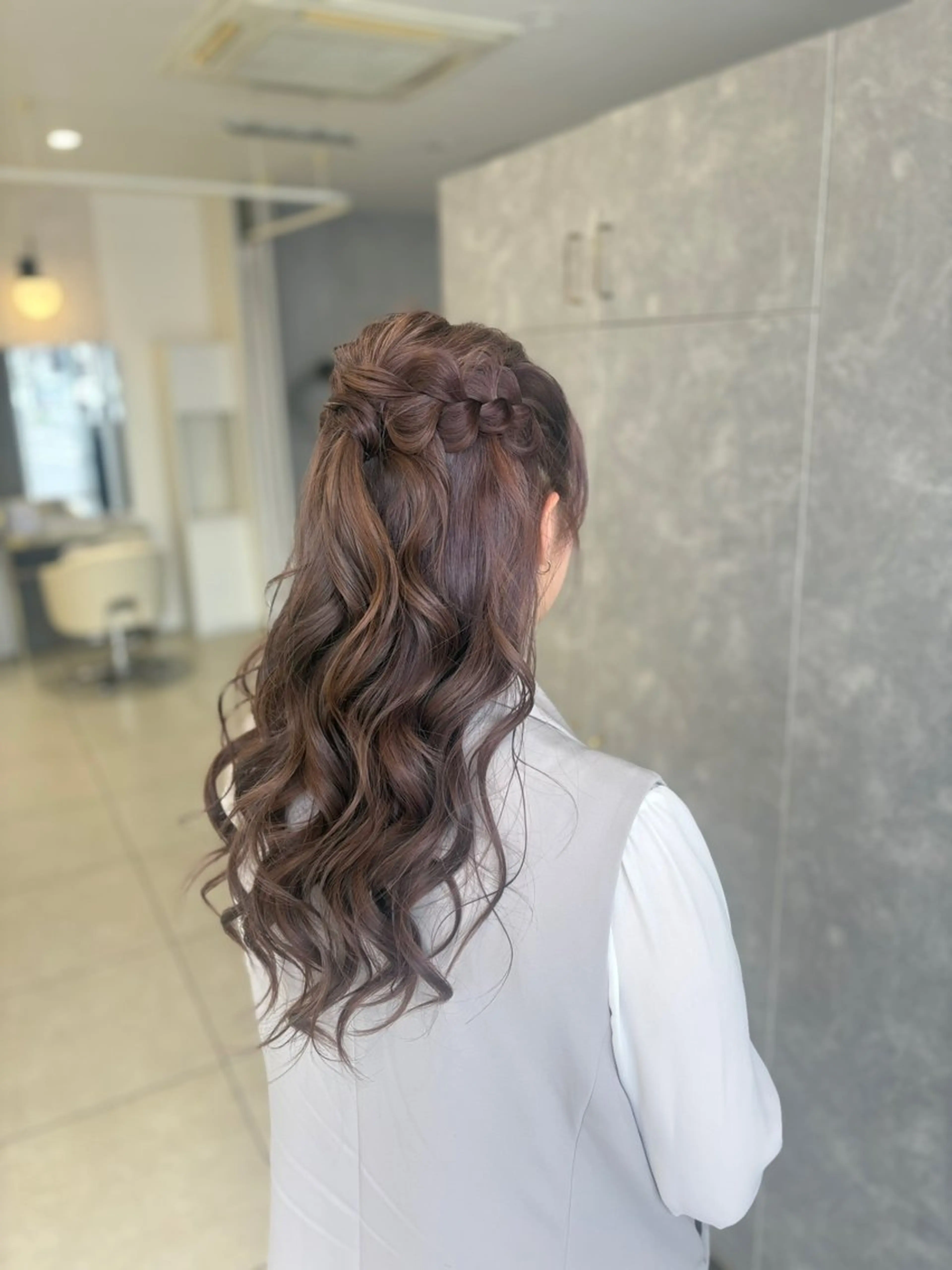 ヘアアレンジ ハーフアップ 小板橋 菜月のヘアスタイル
