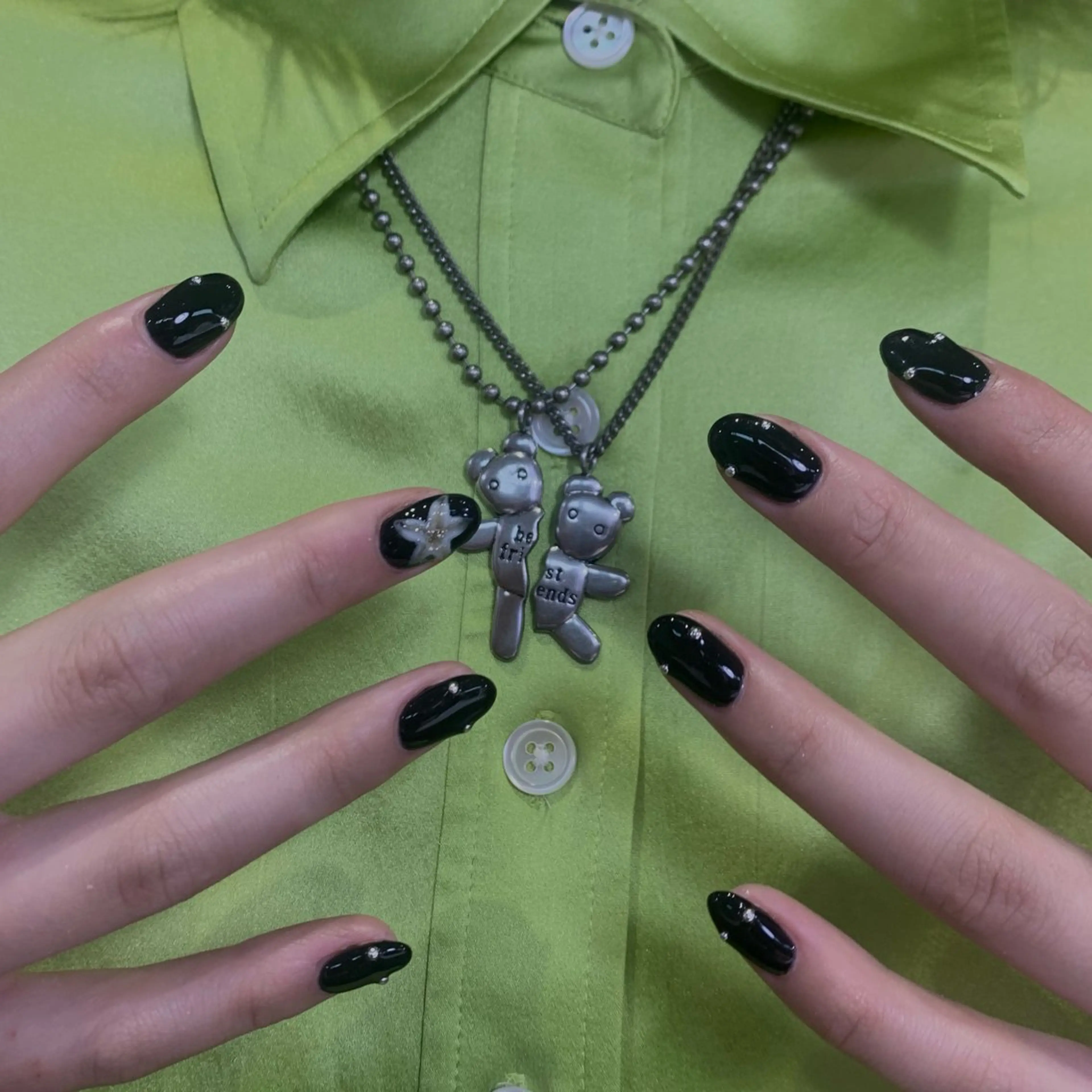 ネイル アートネイル Zen ✞✟RIO✞✟のネイルデザイン