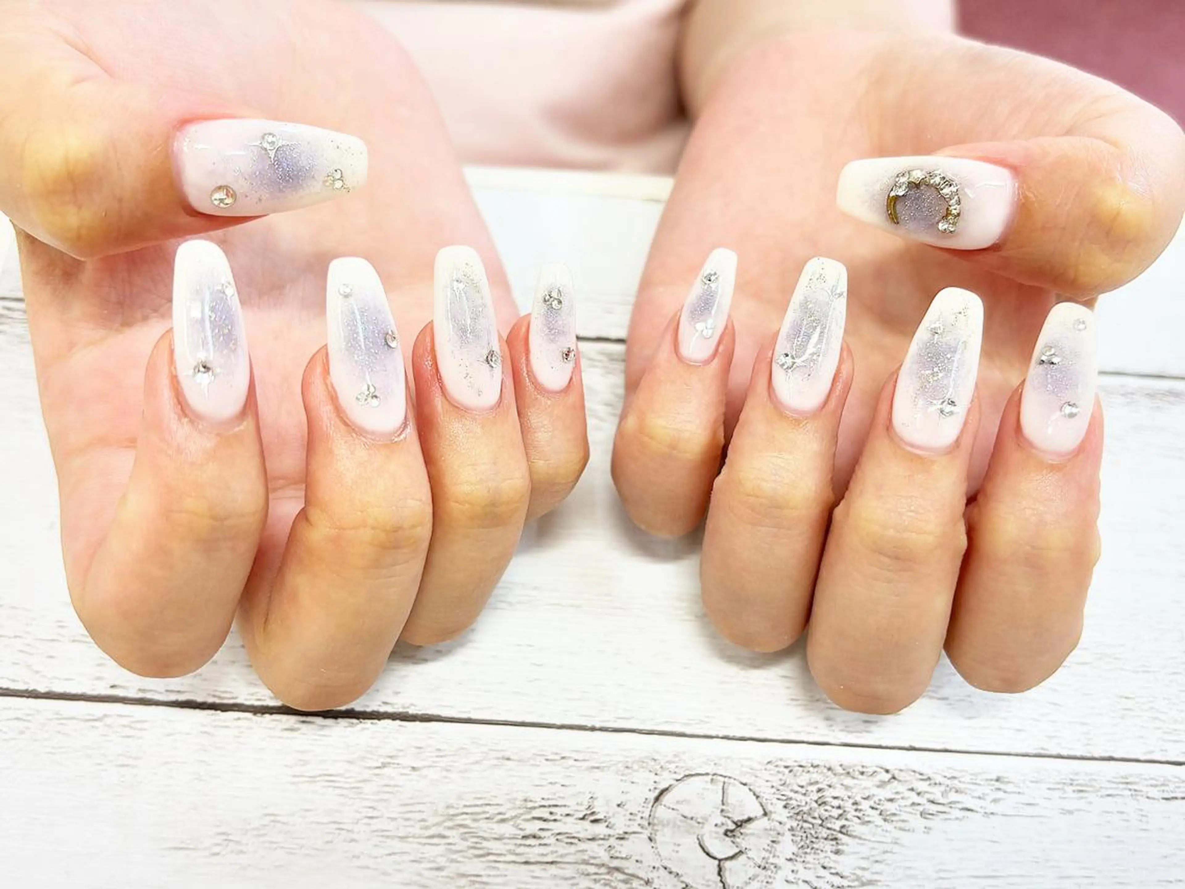 ネイル ハンドネイル リラネイル Aikenのネイルデザイン