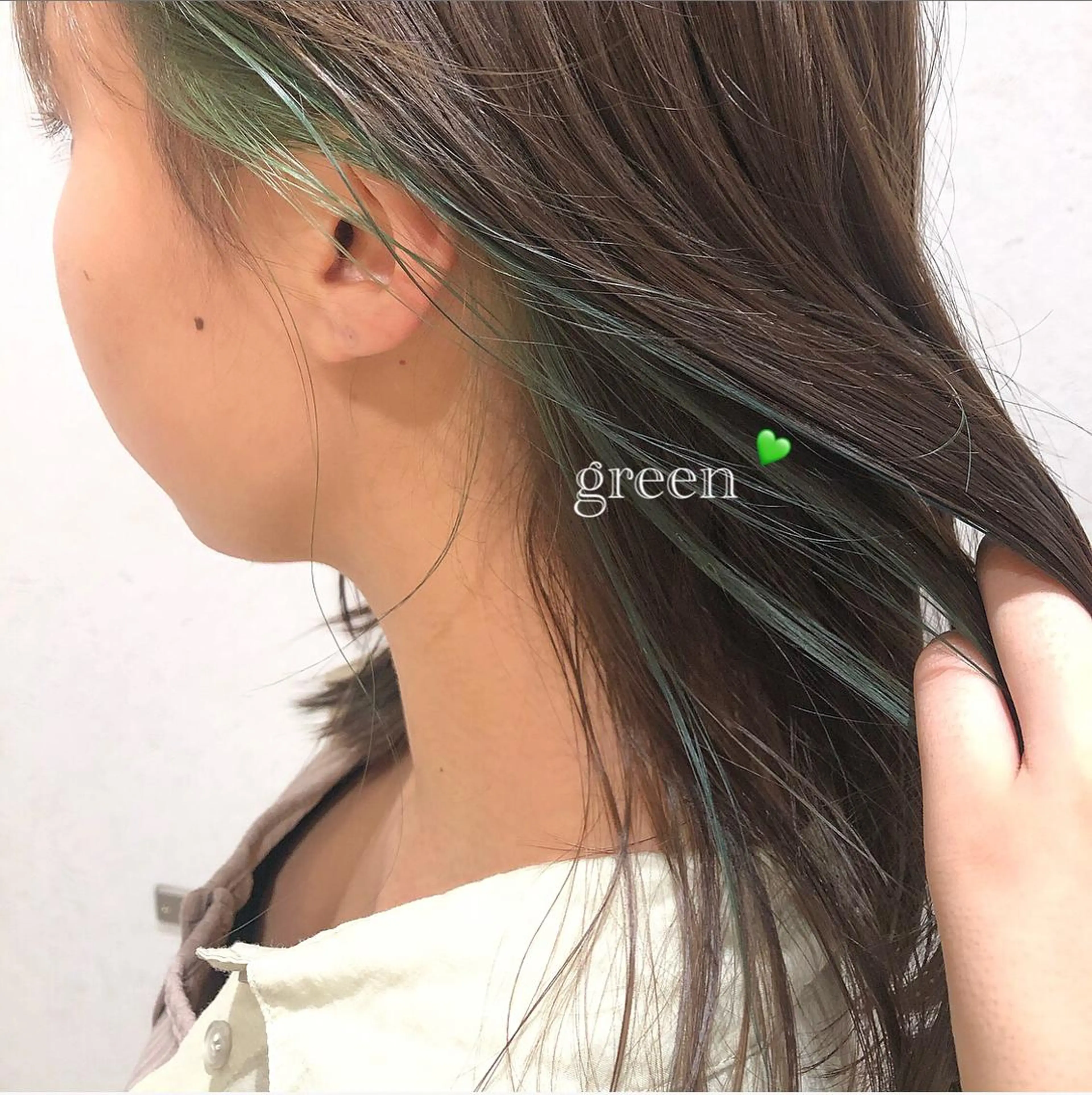 セミロング うる艶レイヤーカット hinakoのヘアスタイル