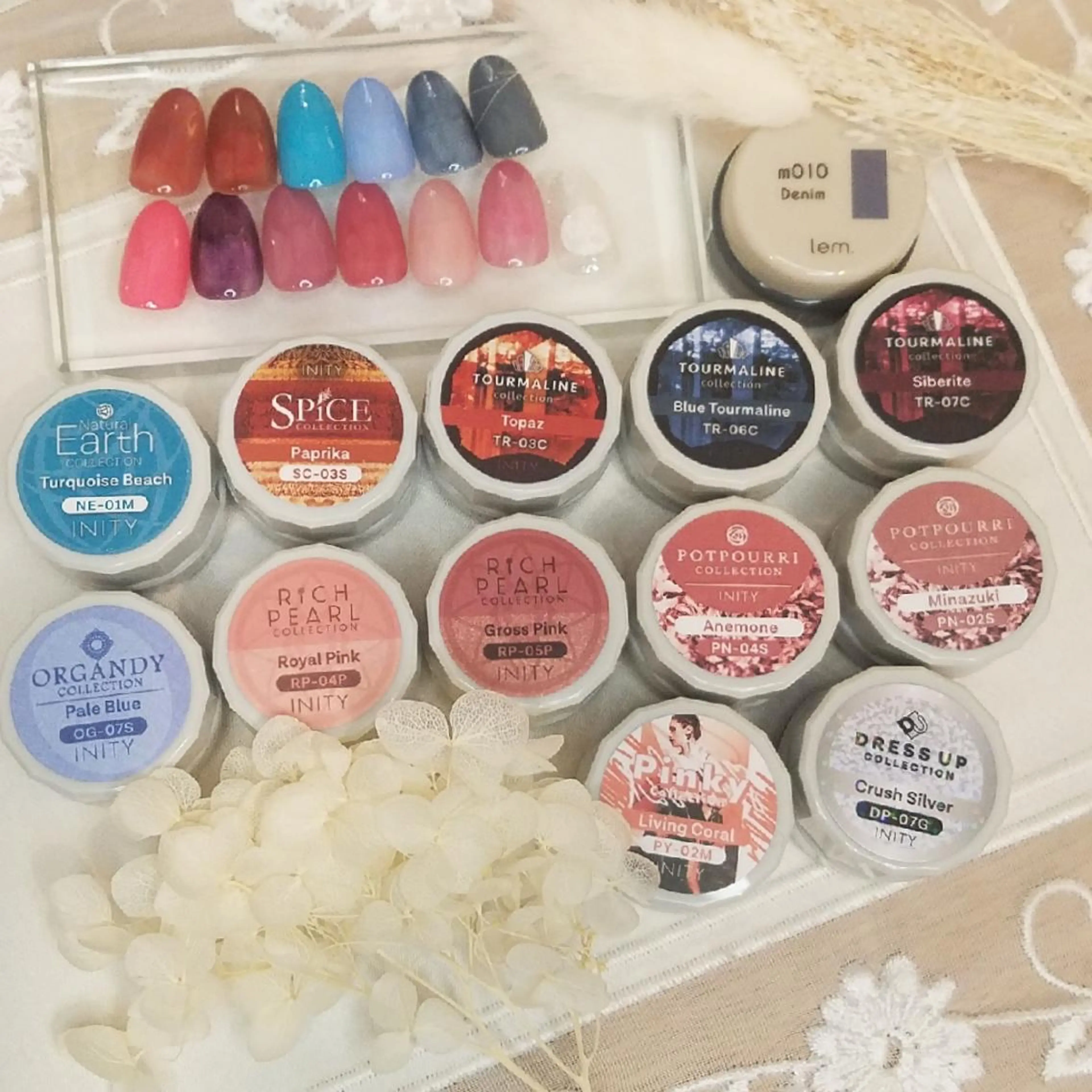 ネイル 春ネイル I. Yukariのネイルデザイン