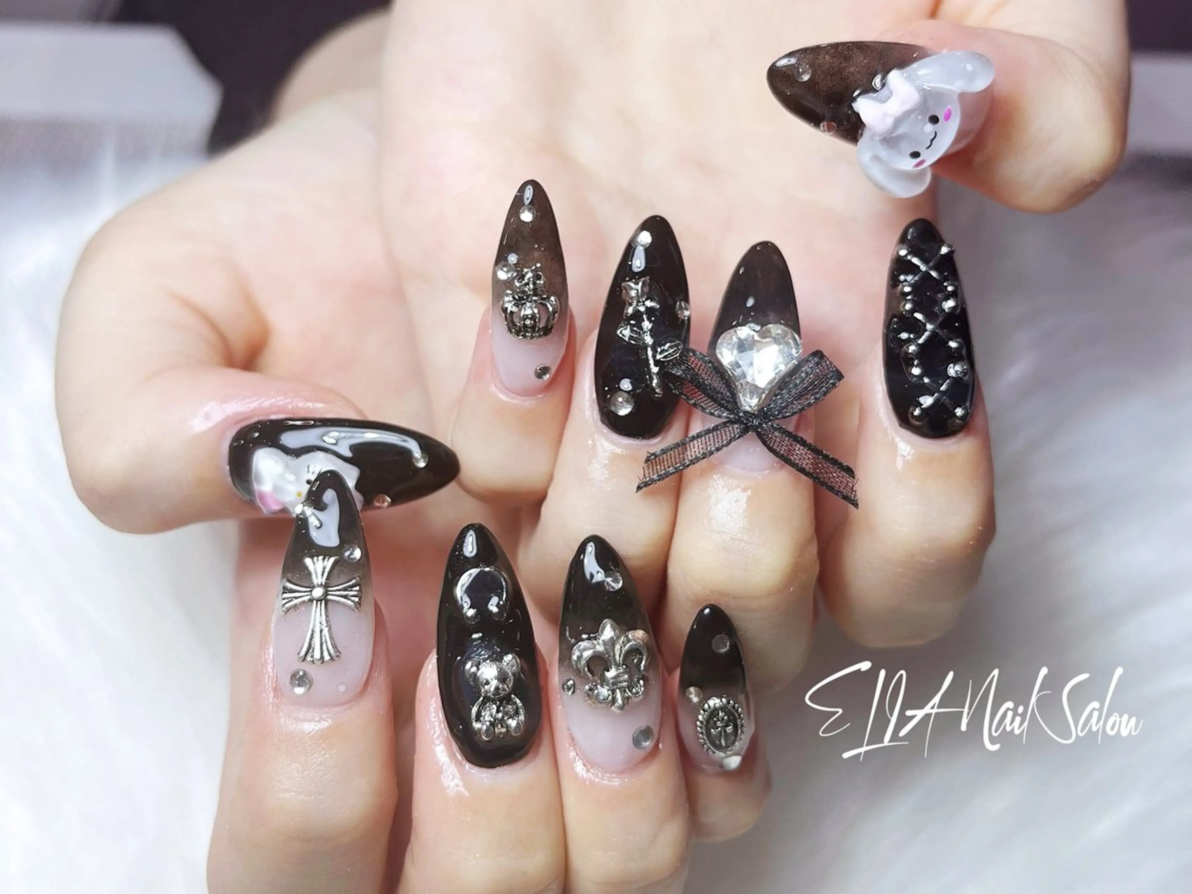 セミロング cici nailのネイルデザイン