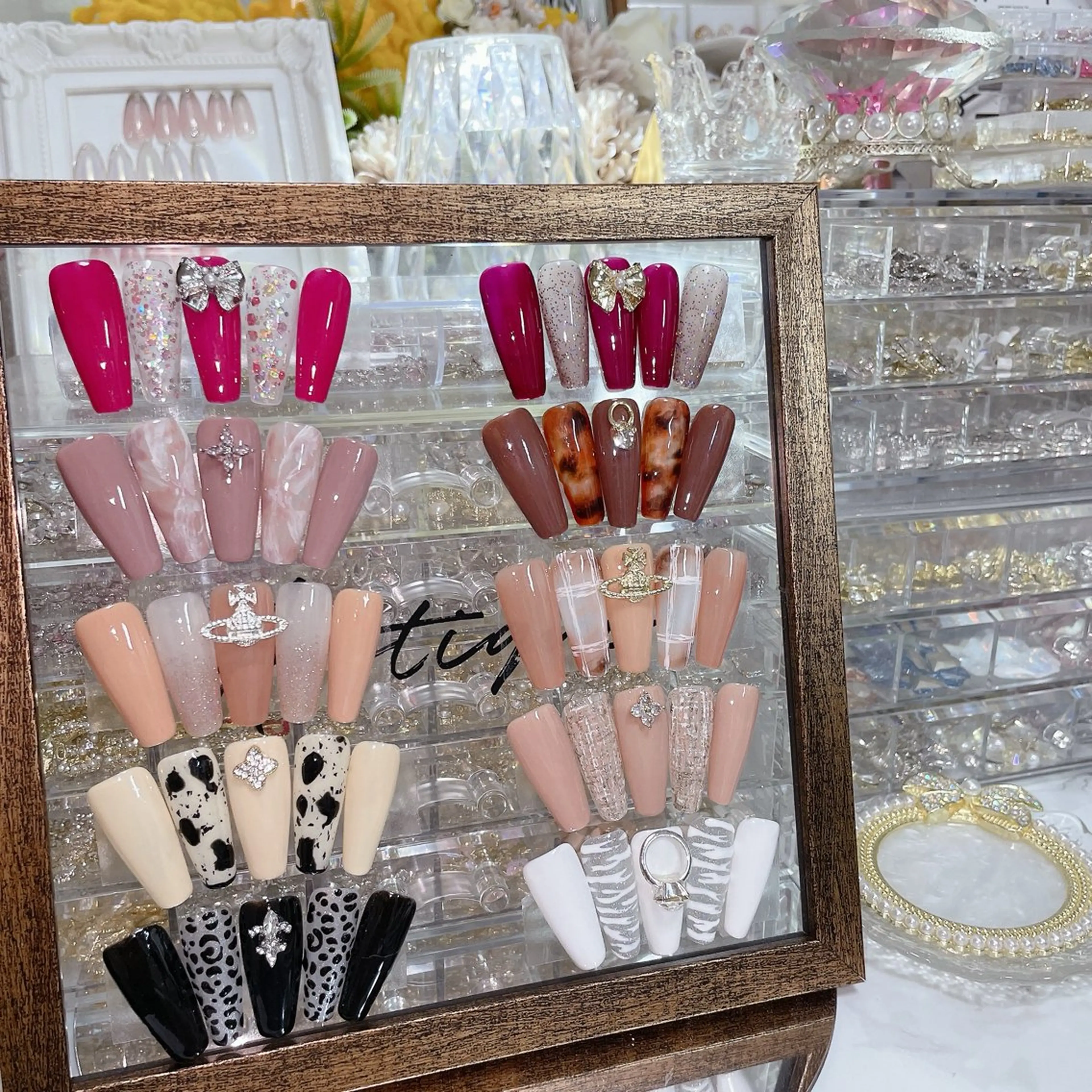 ネイル アートネイル チークネイル 長さ出し フラッシュネイル フレンチネイル misun_nail所属・misun_ nailのネイルデザイン