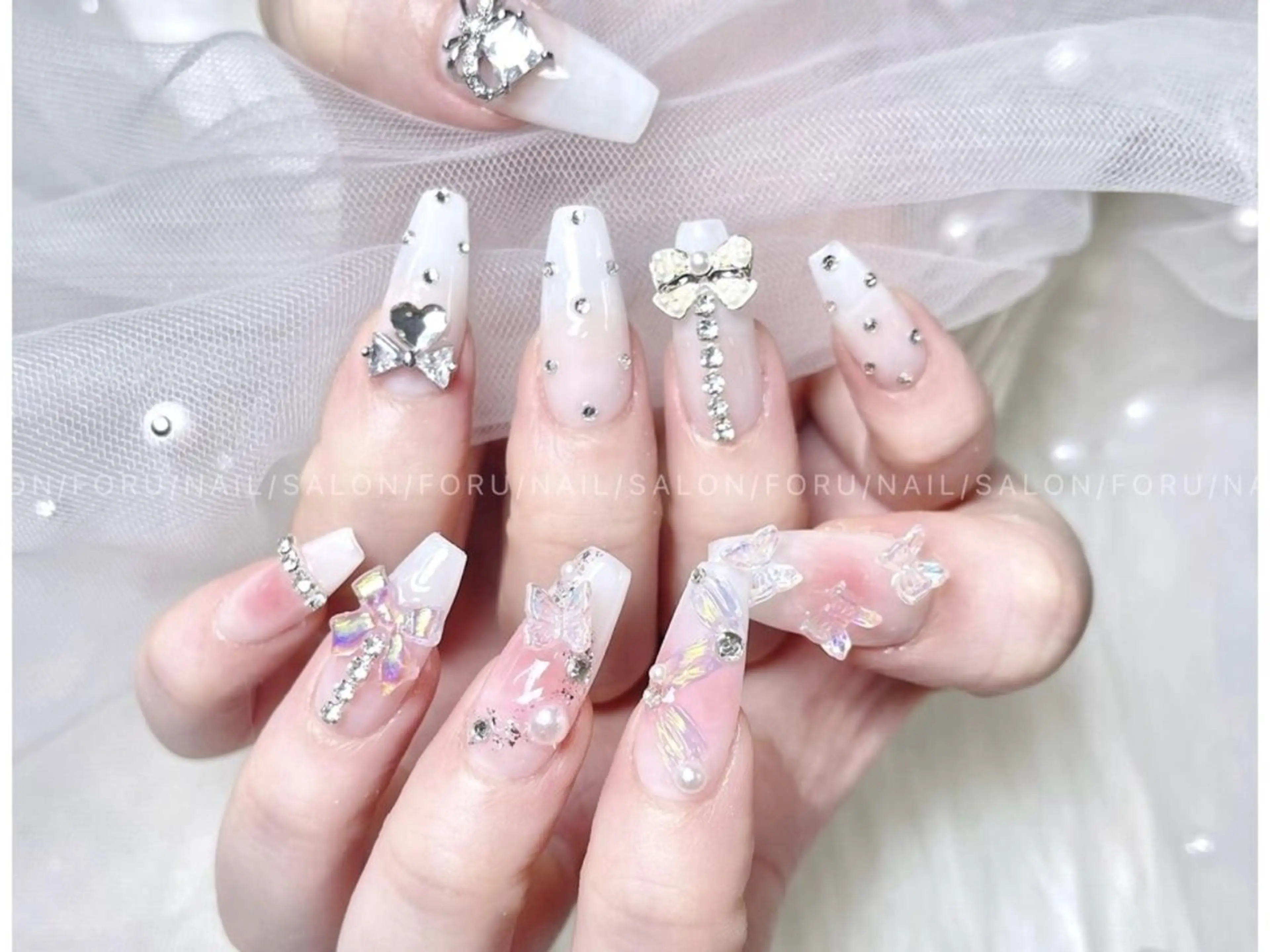 メンズ ネイル アートネイル フレンチネイル ジェルネイル キラキラネイル パラジェル ハンドネイル Bloom スカルプ専門店のネイルデザイン