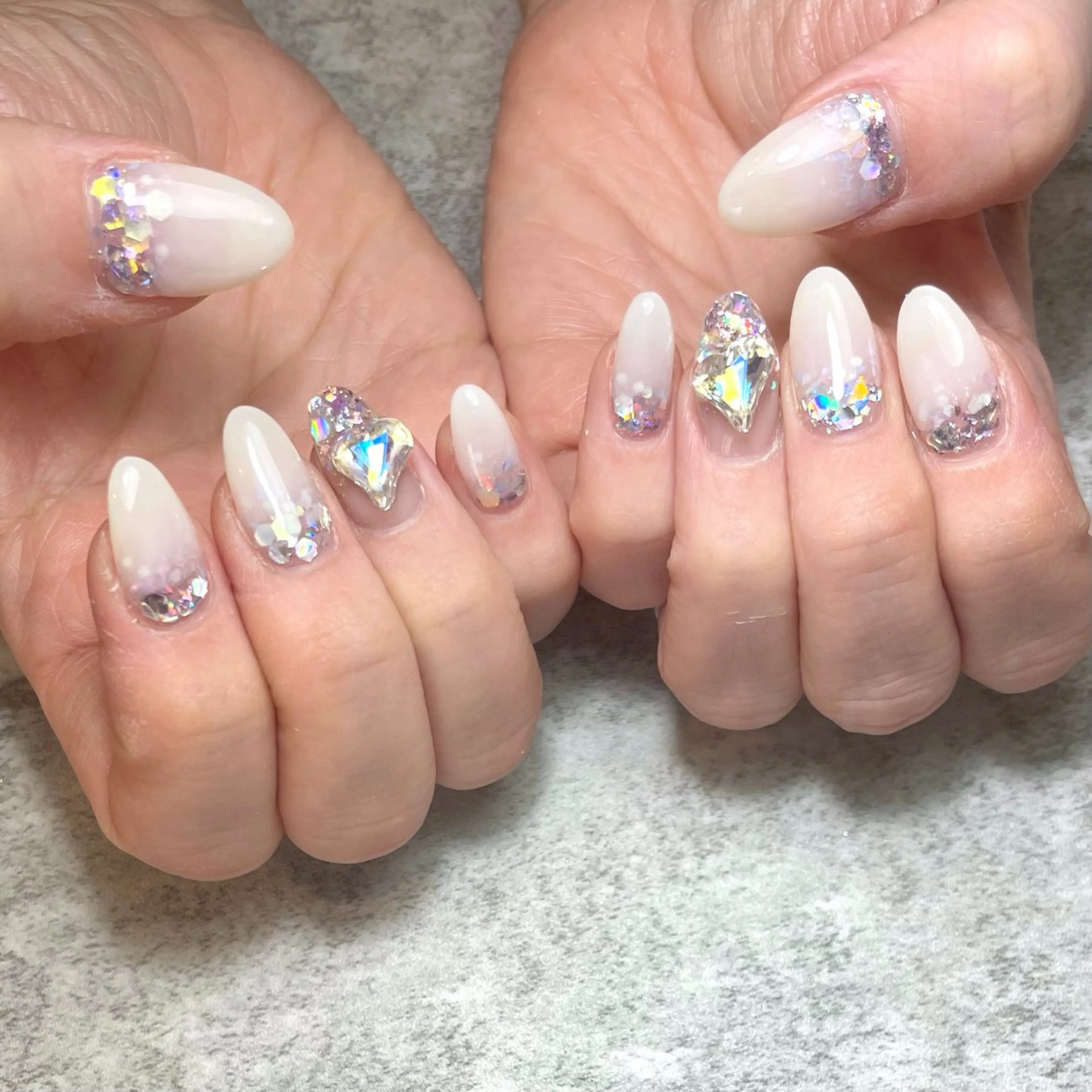 ネイル パープル ホワイト Mii nailのネイルデザイン