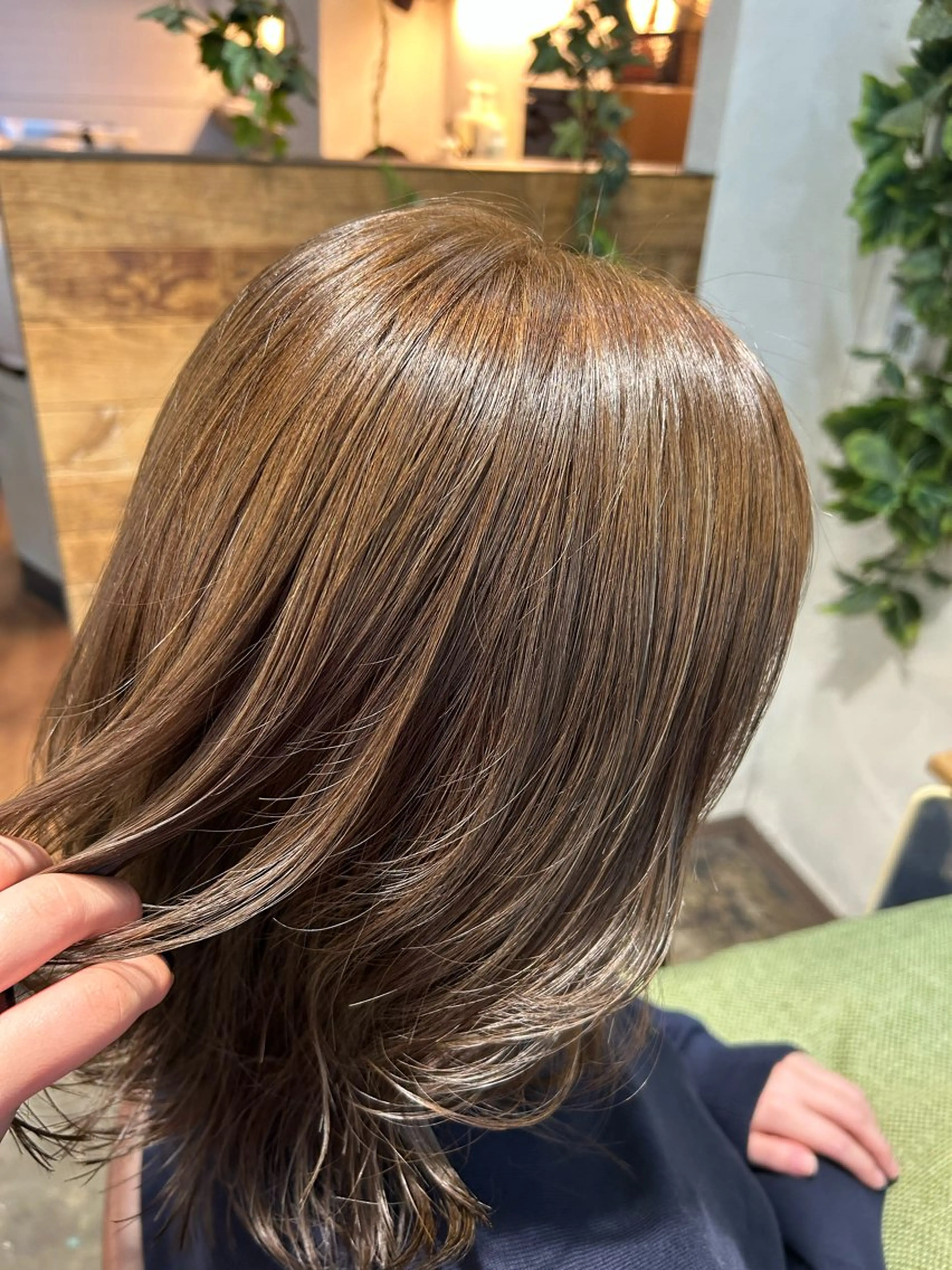 ミディアム カラー 艶髪/レイヤー 🦋MIYUUのヘアスタイル