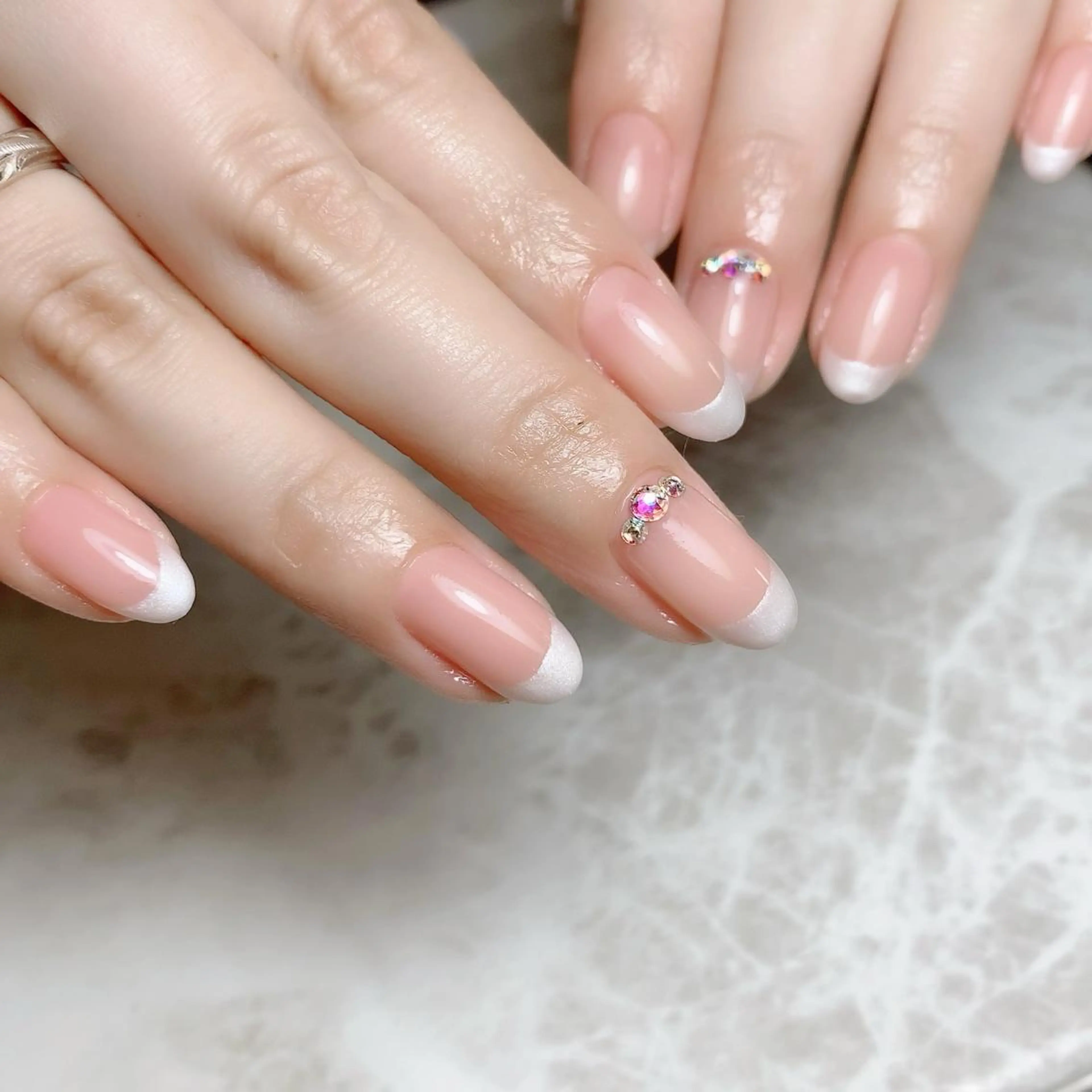 ネイル フレンチネイル ワンカラーネイル ホワイト Nail Salon CIARA所属・Nail Salon CIARAのネイルデザイン