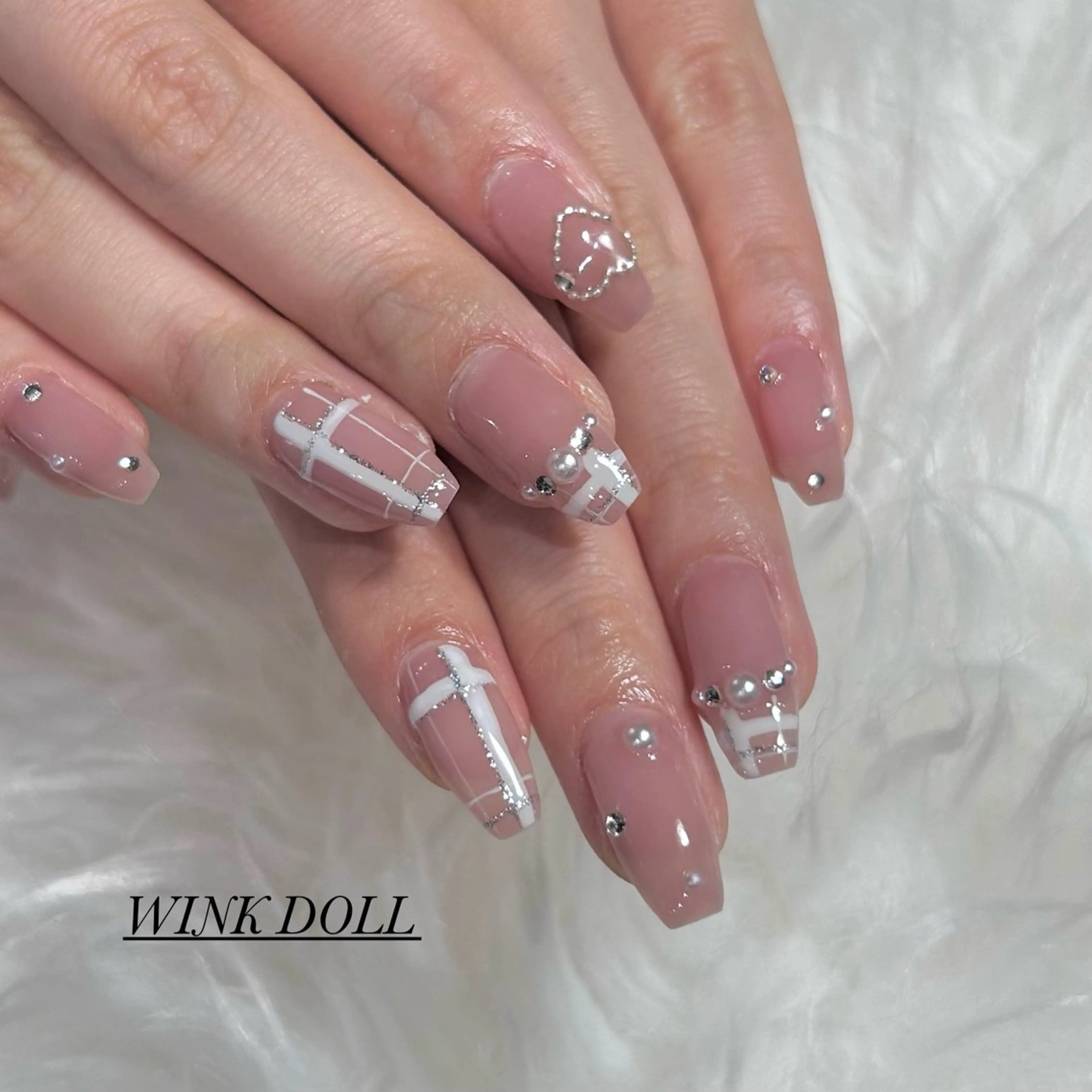 ネイル ハンドネイル WINK DOLL所属・WINK DOLL 🌹MIRAIのネイルデザイン