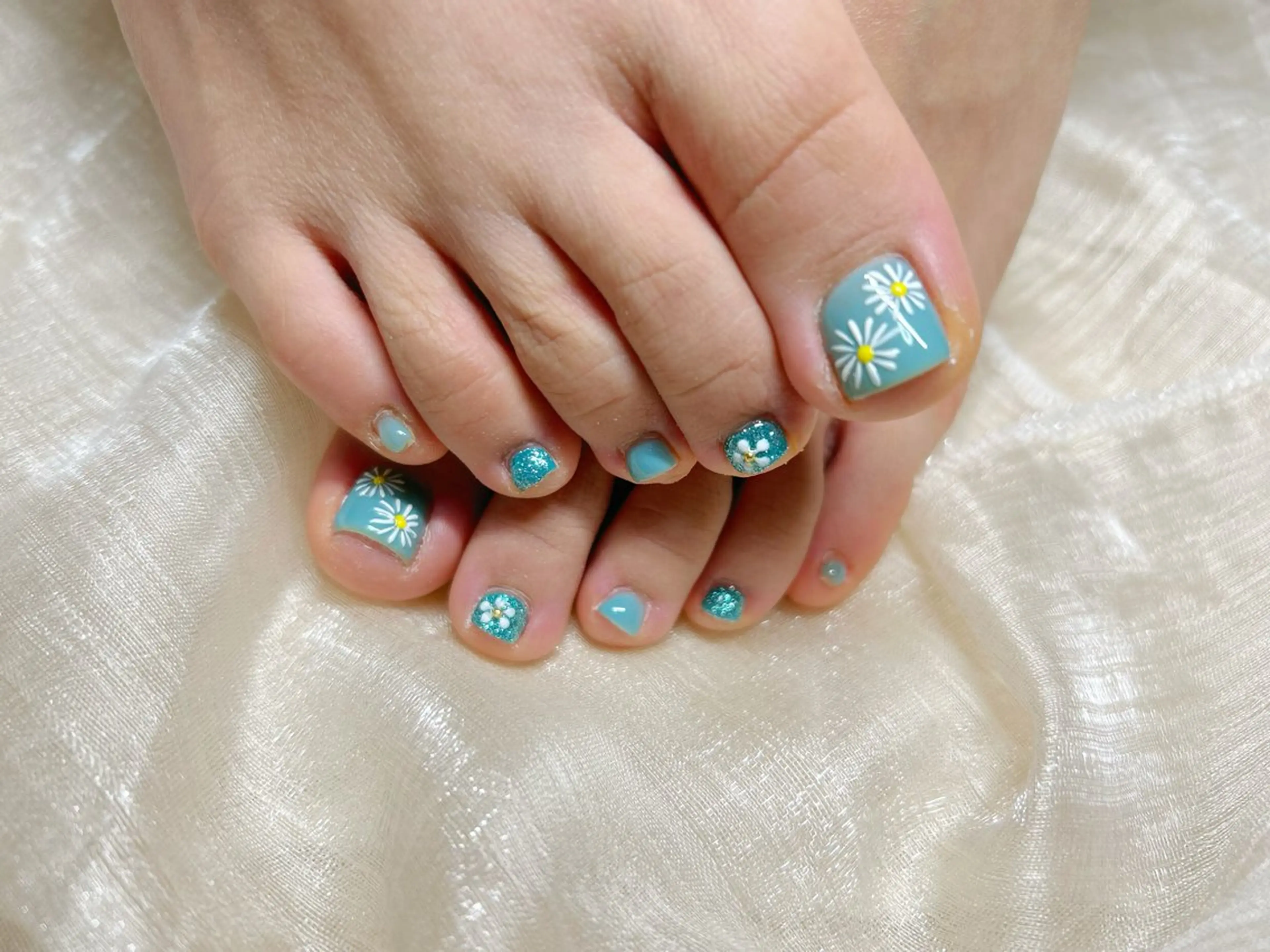 ネイル フットネイル Lino Nailのネイルデザイン