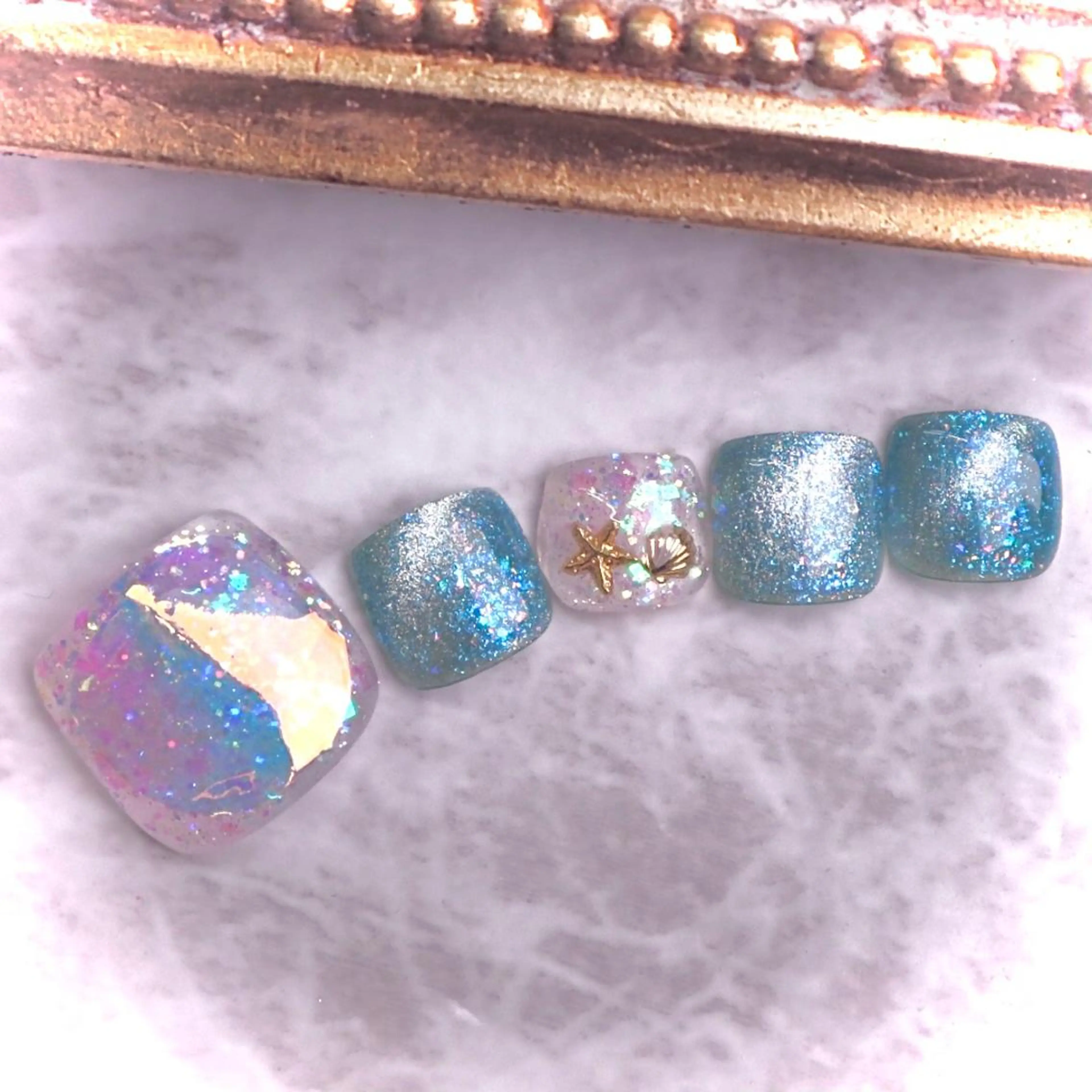 ネイル フットネイル 氷ネイル・うるうるネイル ボガスティーズネイル 川崎店のネイルデザイン