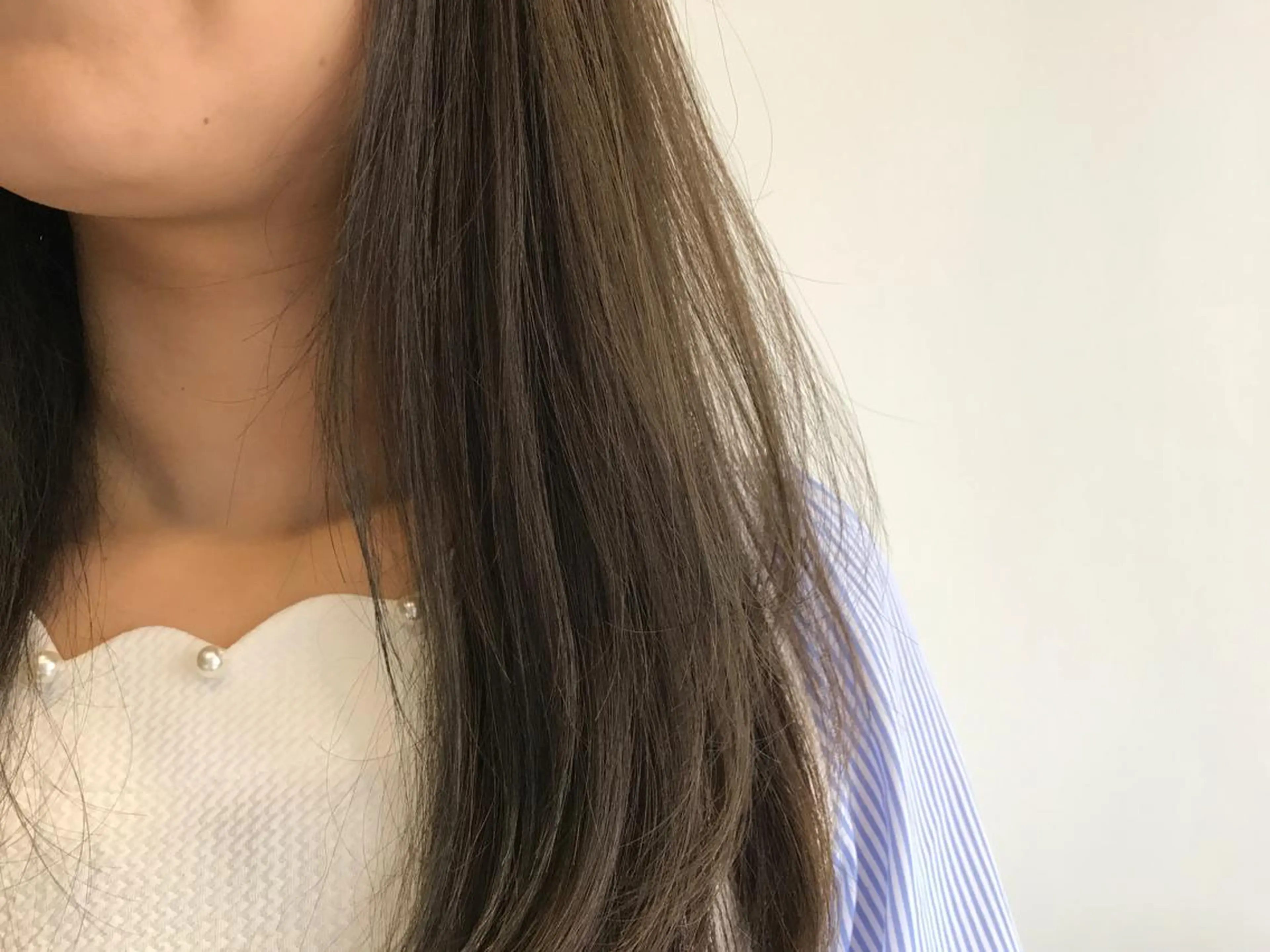 ロング カラー ブリーチ グレージュ ブリーチなしカラー カット ヘアカラー シェールピエール所属・Laf かおりのマツエク・マツパデザイン