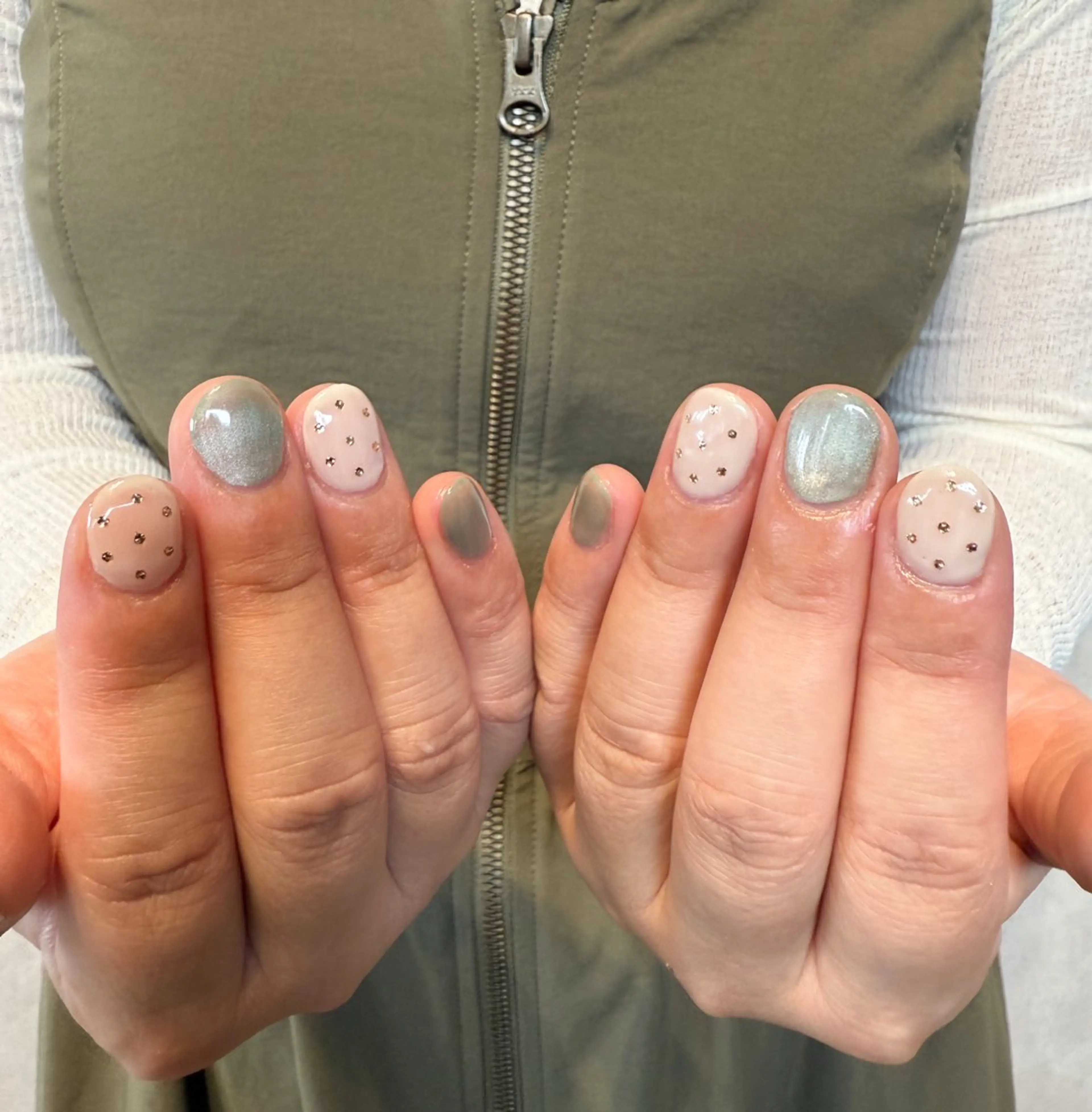 ネイル 氷ネイル・うるうるネイル ハンドネイル Quesera. nail  yuuのネイルデザイン