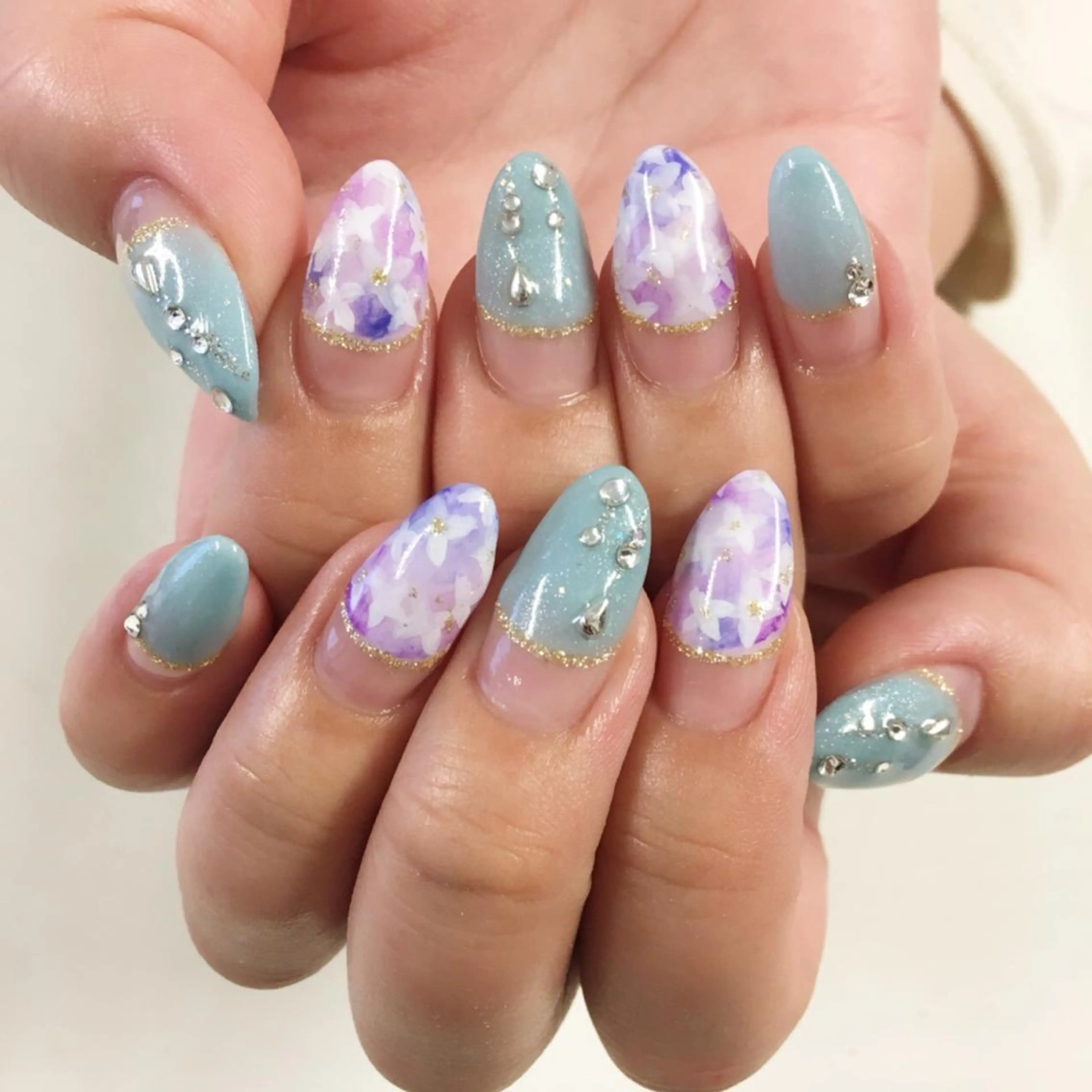 ネイル スカルプネイル SHINE NAILのネイルデザイン