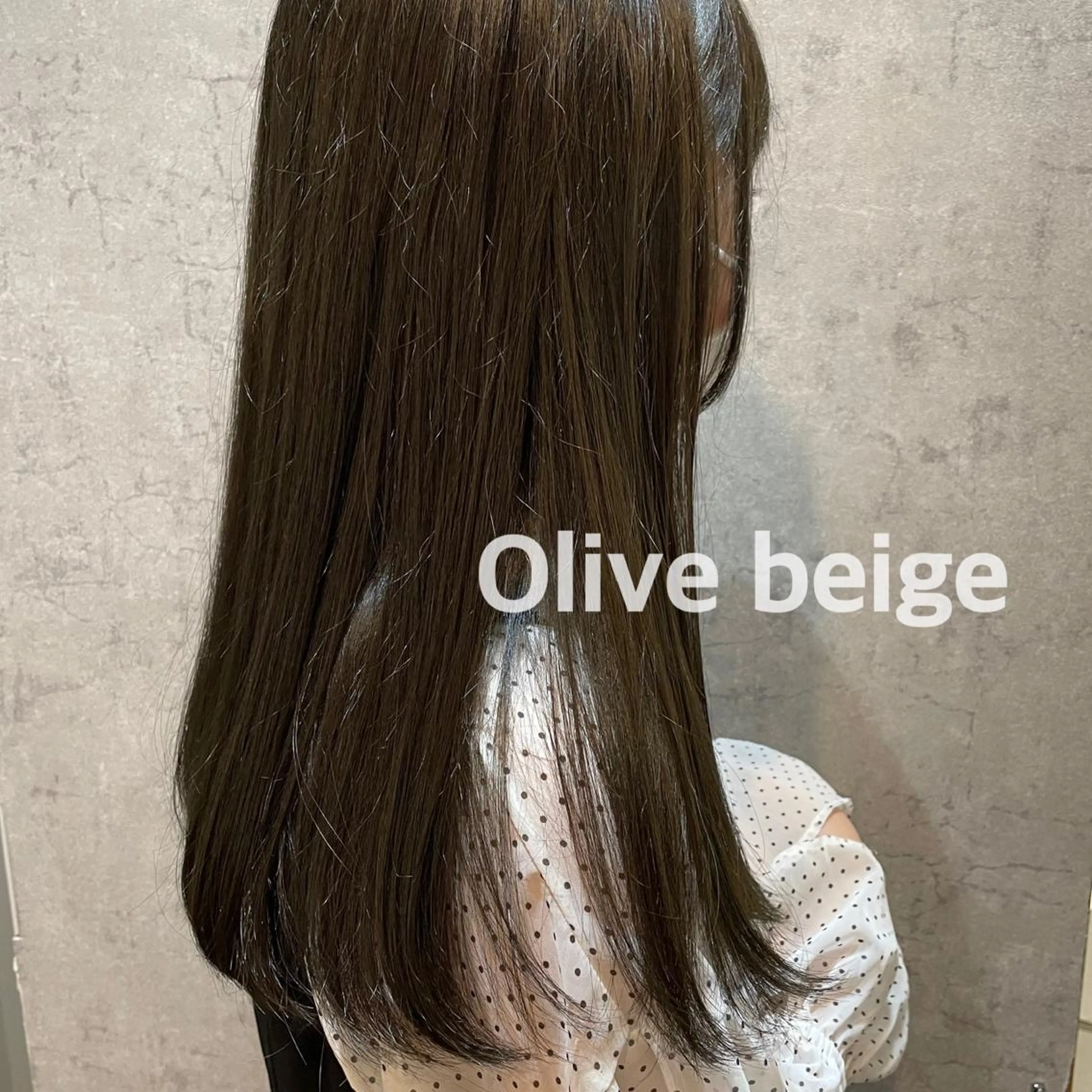 セミロング カラー ヘアカラー いいの ひかりのヘアスタイル