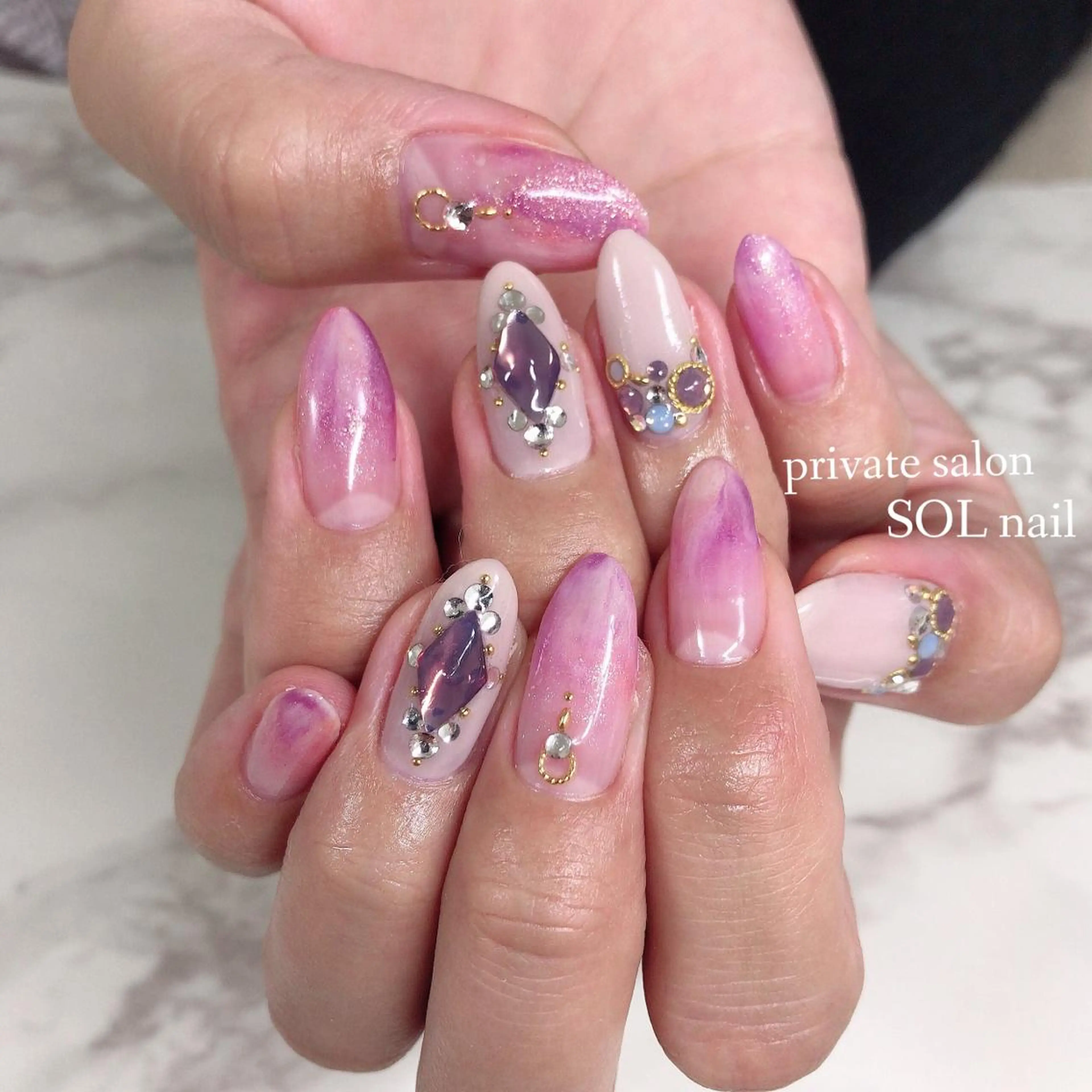 ネイル SOL NAILのネイルデザイン