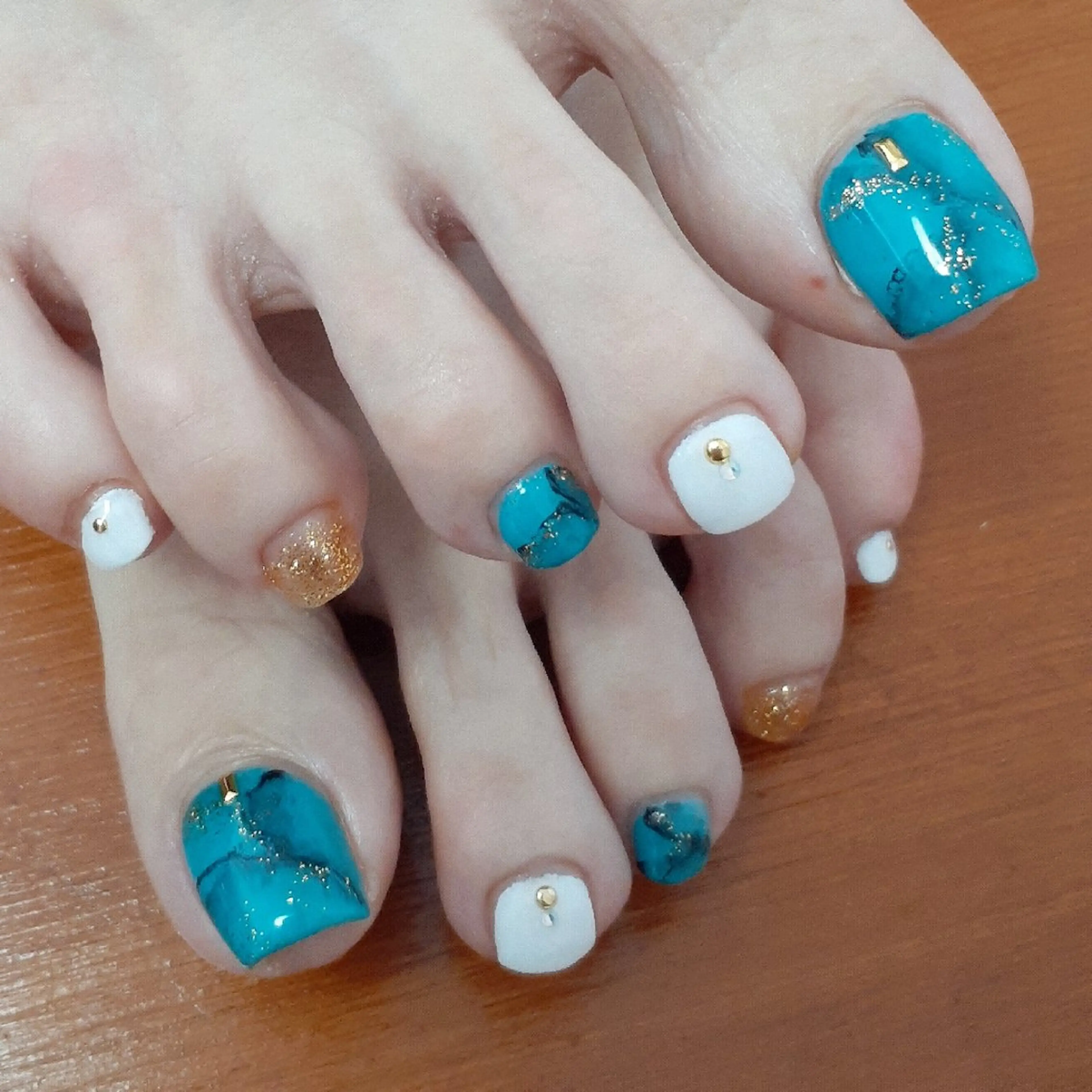 ネイル フットネイル 池元 真由美のネイルデザイン