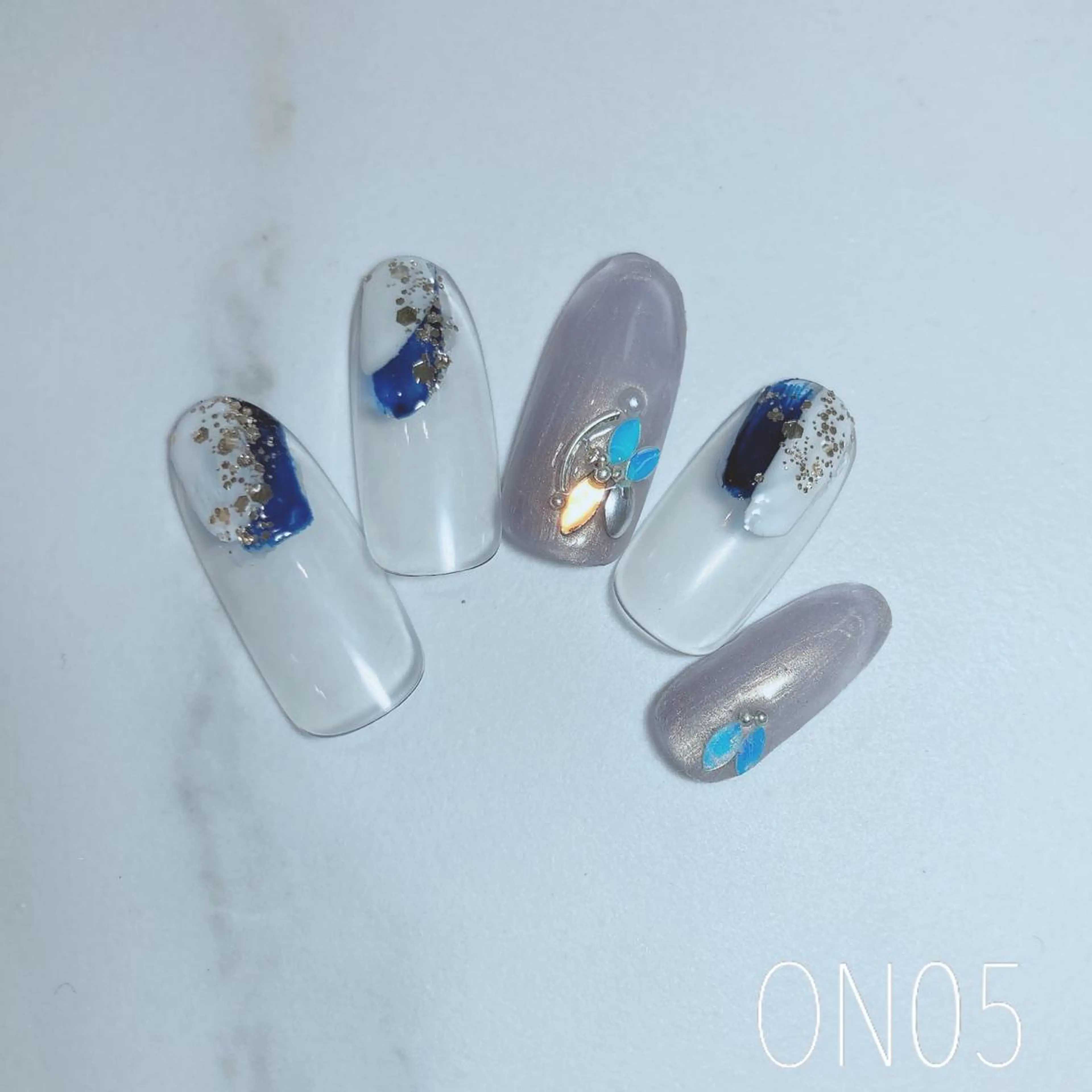 ネイル 園 寛子 （ネイリスト）のネイルデザイン