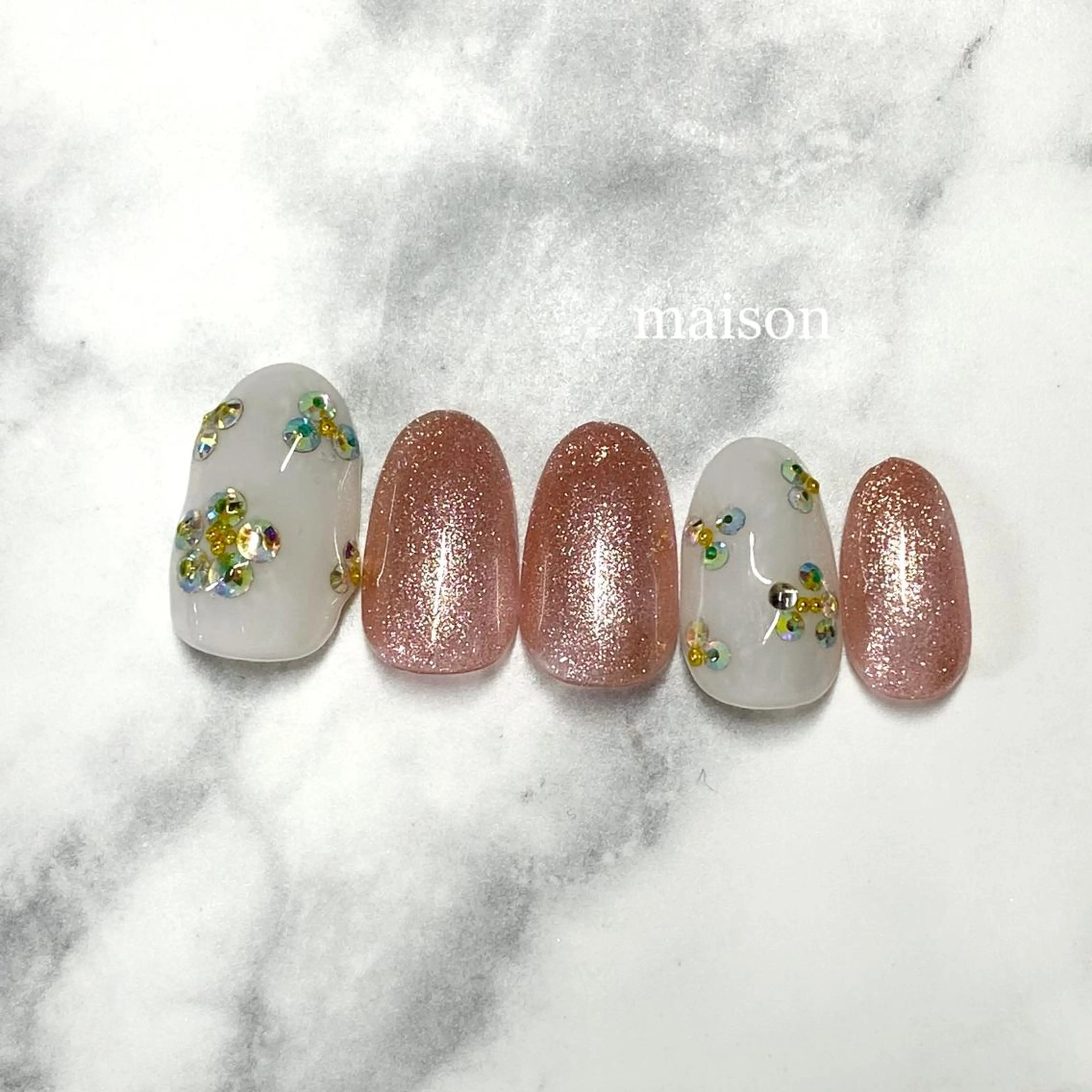 ネイル ハンドネイル ISHIHARA KANAのネイルデザイン