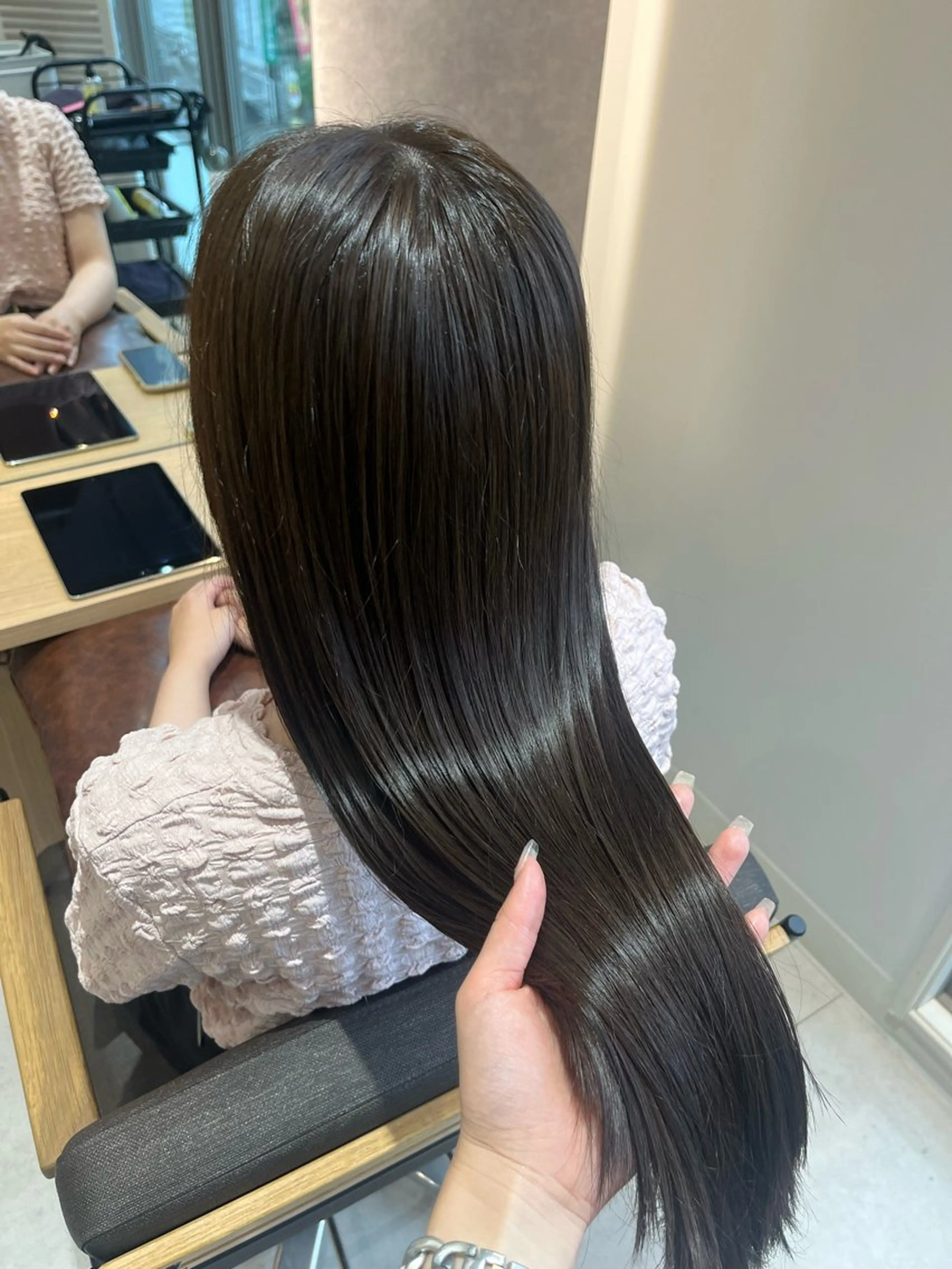 セミロング 🎀miki 🎀のヘアスタイル