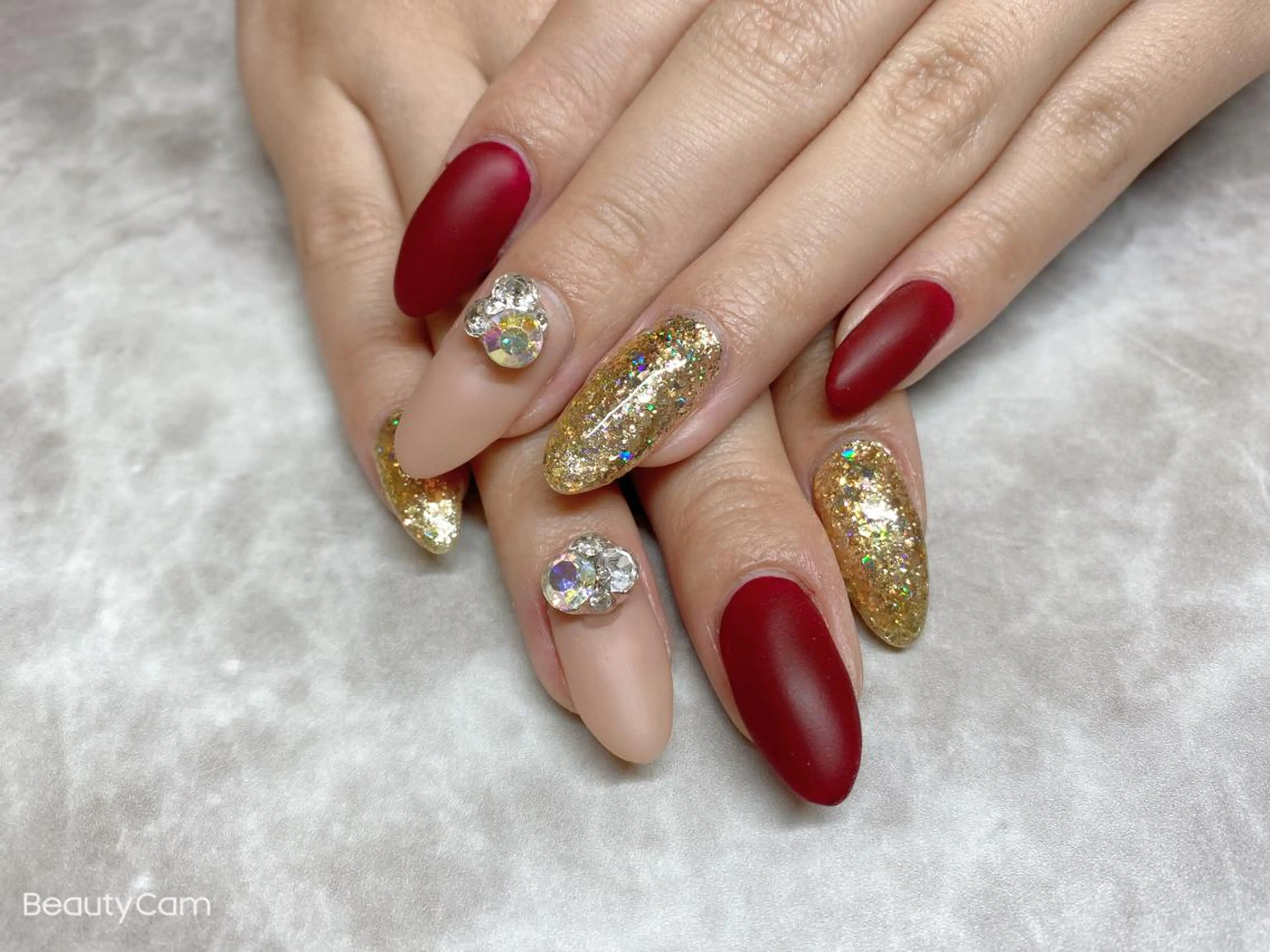 ネイル ハンドネイル Piacere所属・Piacere 絵美のネイルデザイン