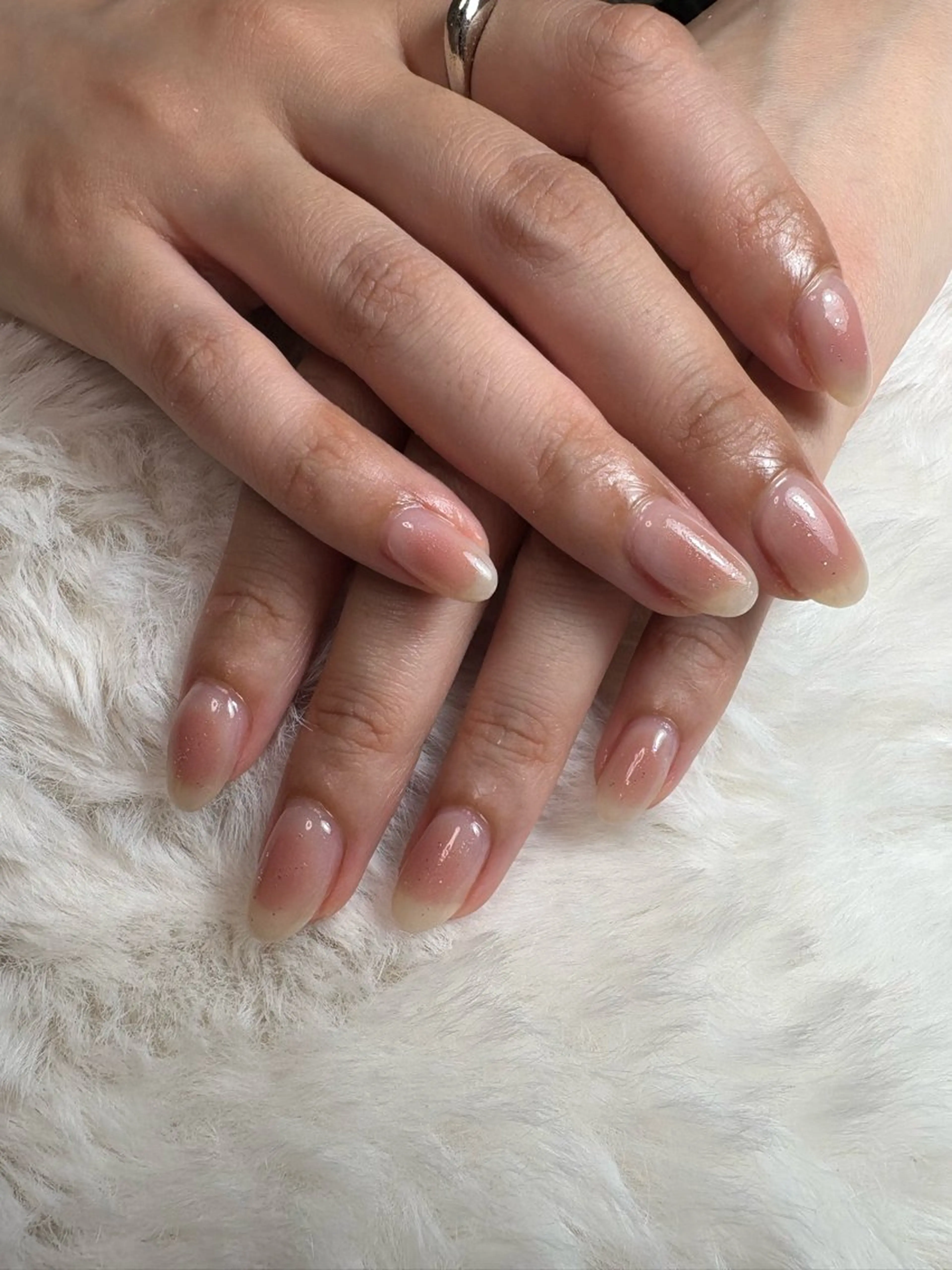 ネイル 黒須莉奈 IRYのネイルデザイン