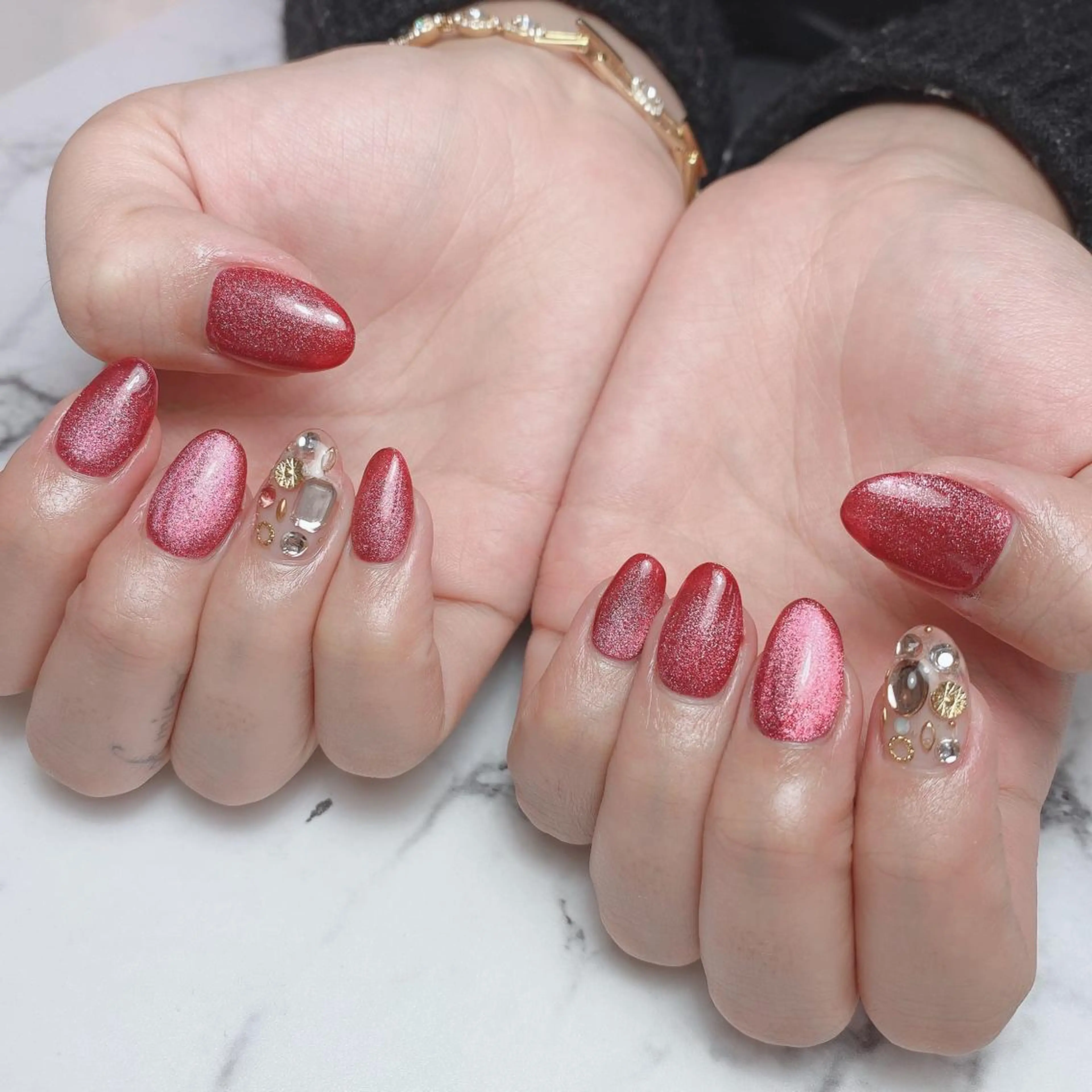 ネイル マグネットネイル 冬ネイル クリスマス 石原 夕華のネイルデザイン