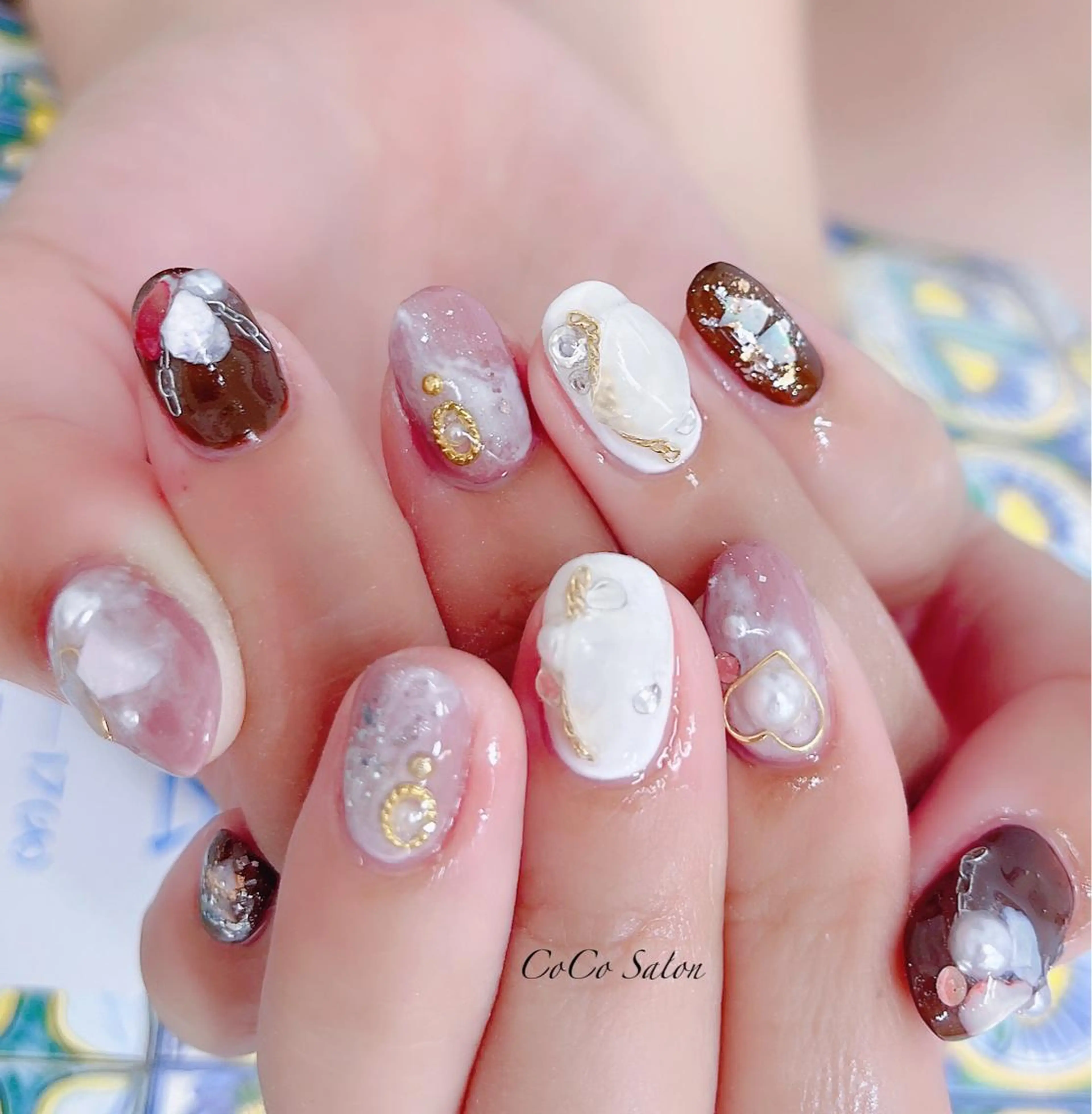 ネイル ブラウン 成人式 長さ出し ジェルネイル ハート ハンドネイル CoCoSalon ネイル/まつ毛予約のネイルデザイン