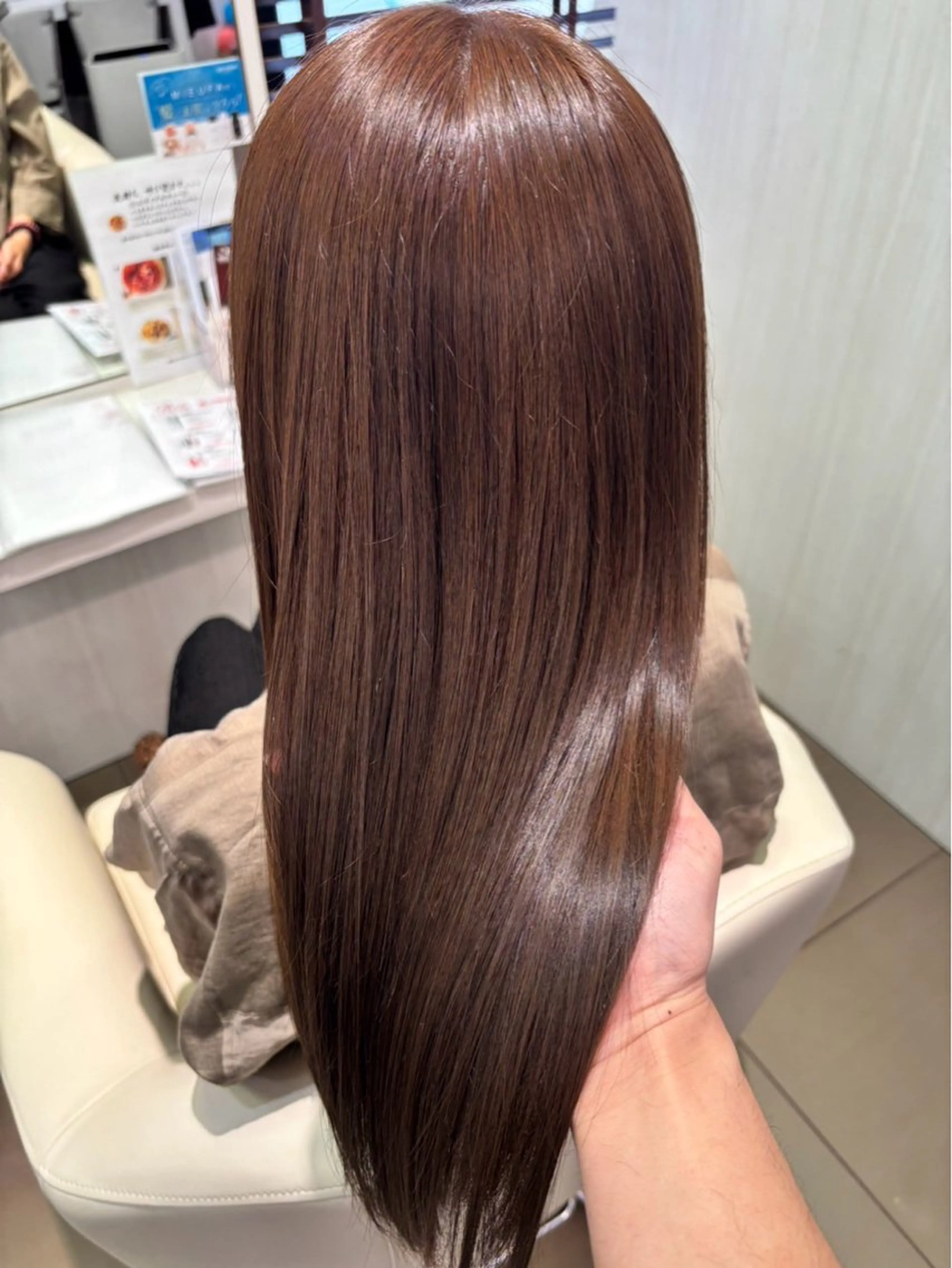 ロング カラー jouir武蔵村山所属・matsuura keisukeのヘアスタイル