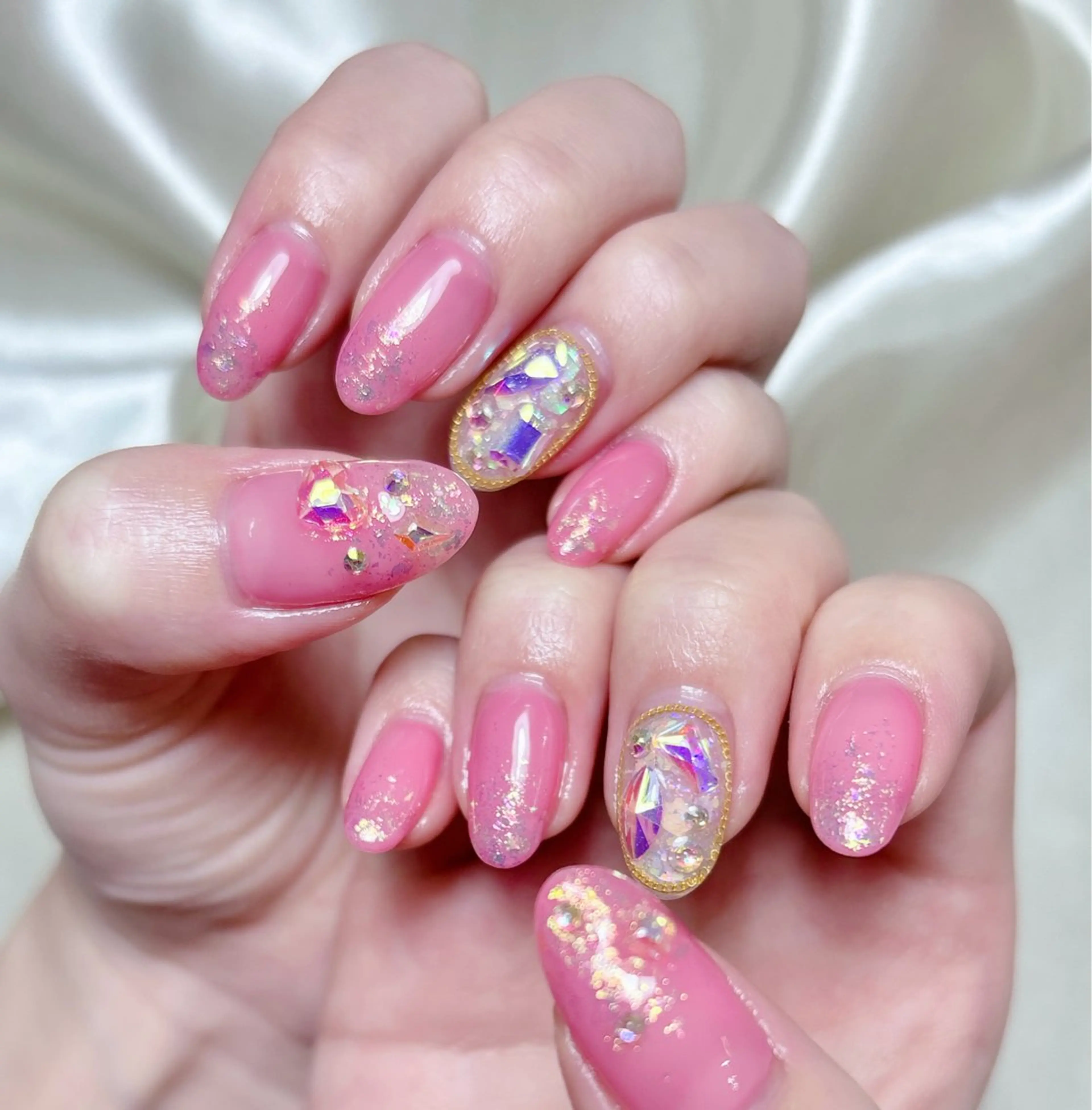 ネイル オーロラネイル 氷ネイル・うるうるネイル ハンドネイル FLARE NAIL フレアネイルのネイルデザイン