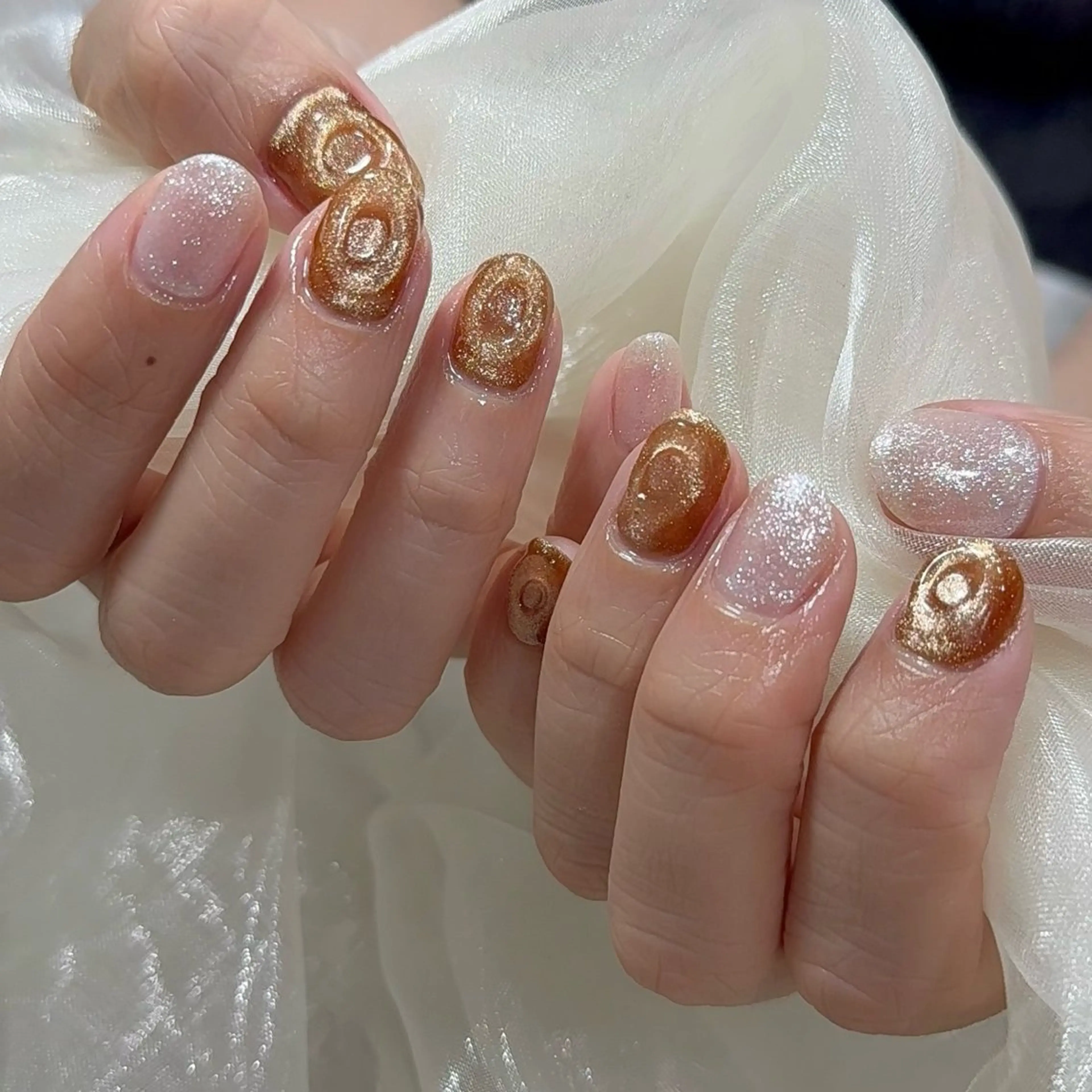 ネイル クリアネイル フラッシュネイル フレンチネイル ジェルネイル キラキラネイル ハンドネイル Reilly nail.所属・Reillynail レイリーネイルのネイルデザイン