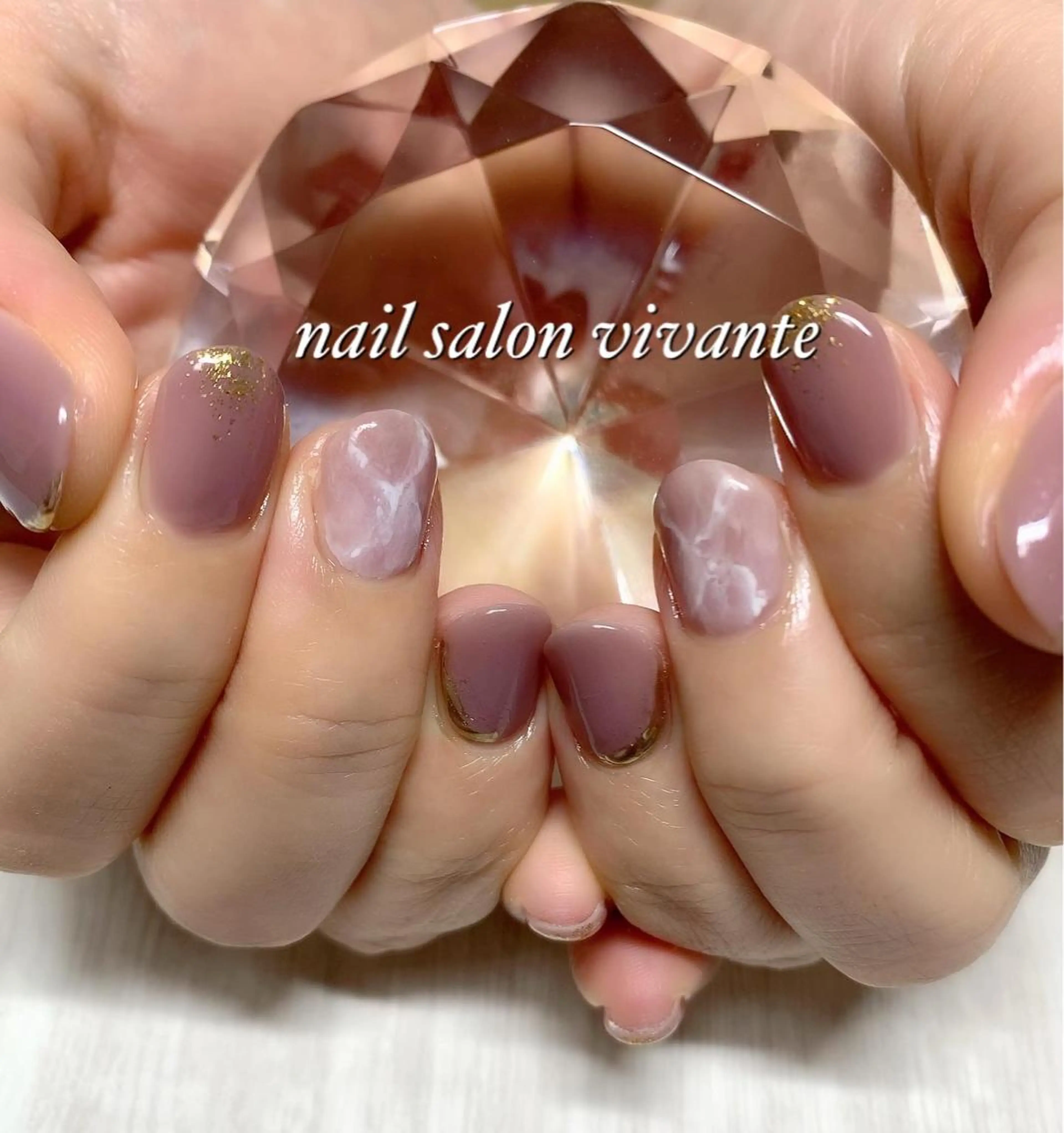 ネイル ゴールド ラメ(グリッター) 大理石ネイル(マーブル) ミラーネイル nail salon vivante所属・nail salon vivanteのネイルデザイン