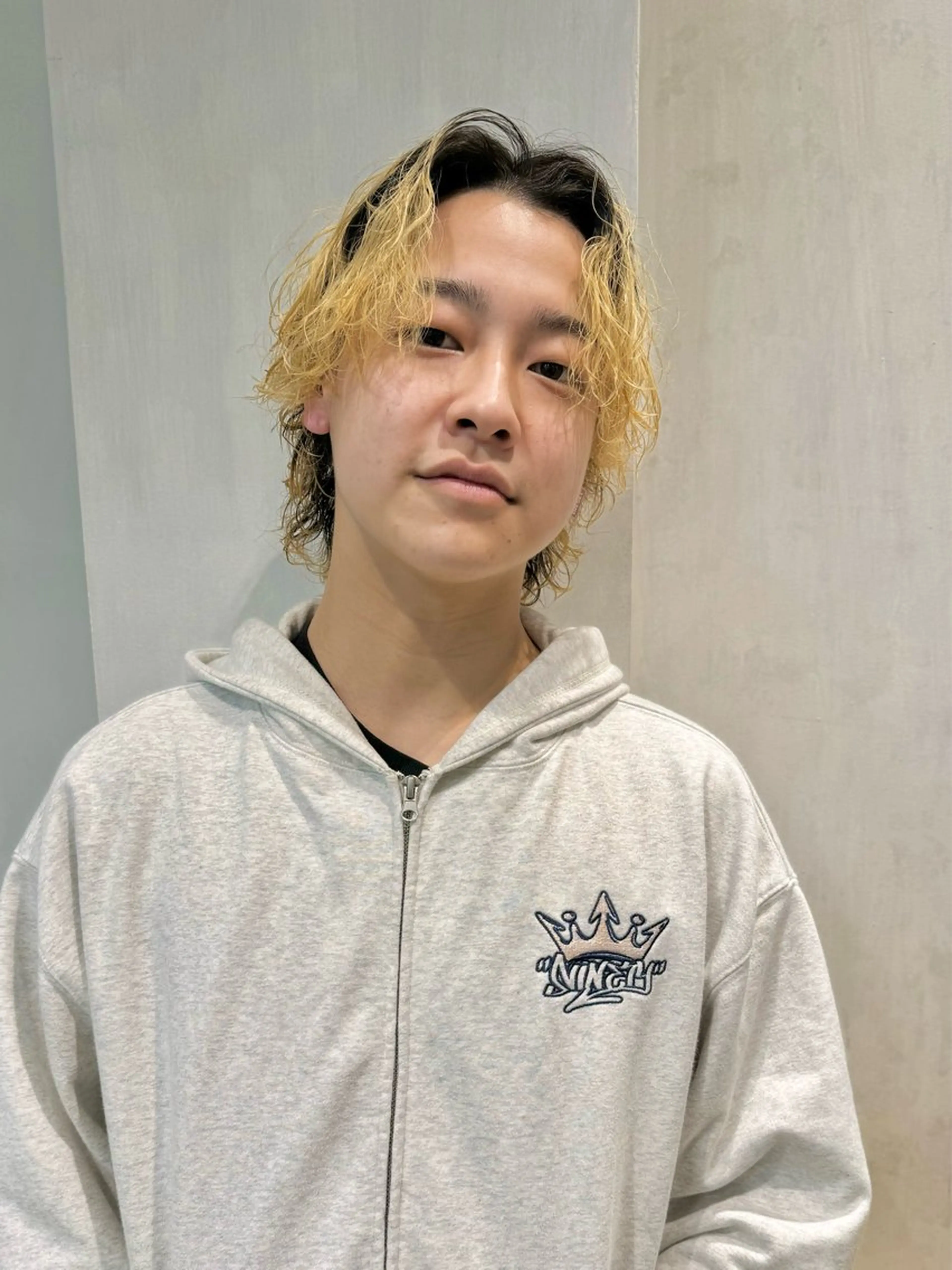 パーマ メンズ メンズブリーチ メンズパーマ スパイラルパーマ カット パーマ メンズパーマ/メンズ カット/古川晴輝のヘアスタイル