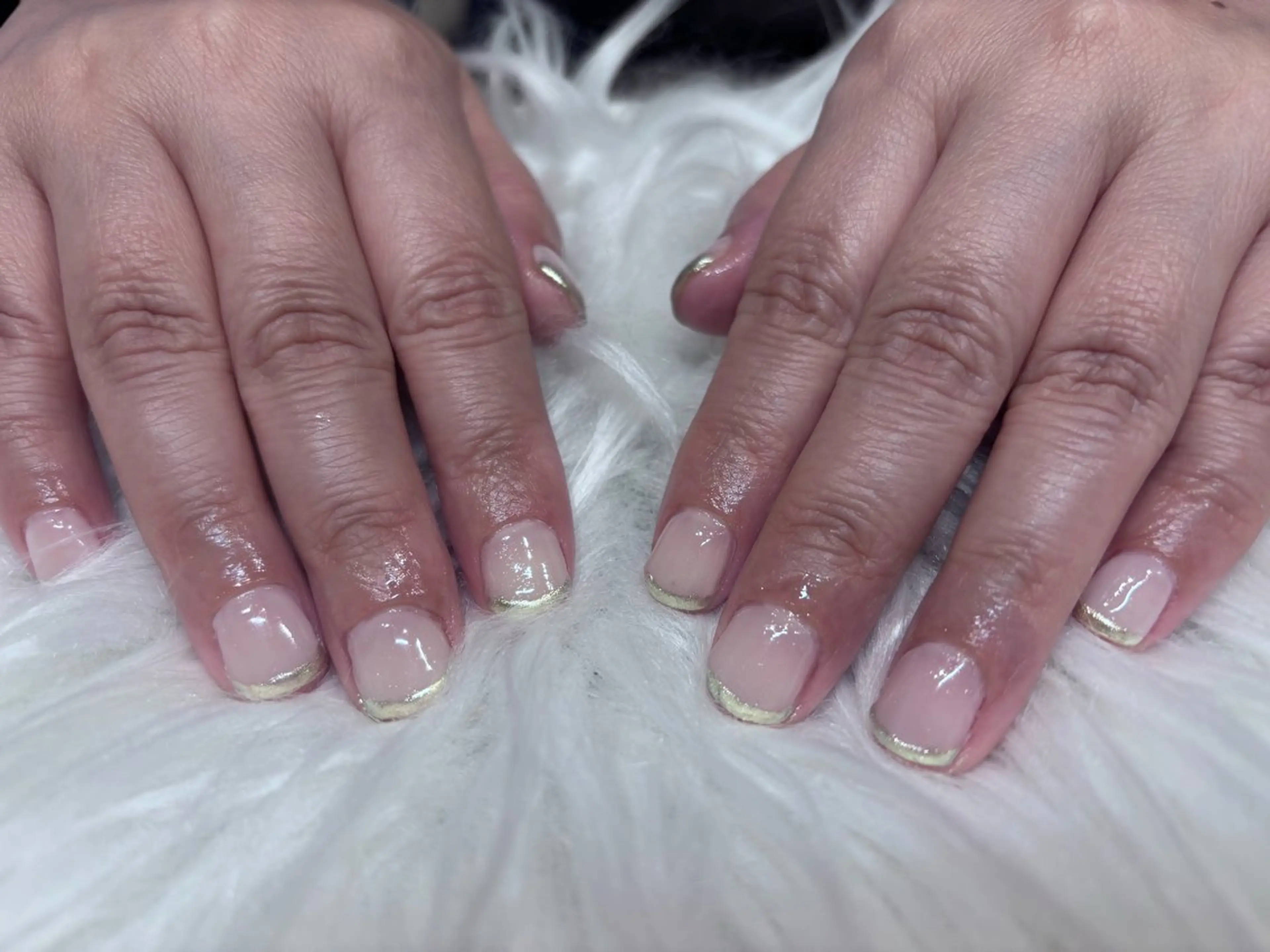 ネイル フレンチネイル ミラーネイル CECIL beauty labo所属・田中 梨奈のネイルデザイン