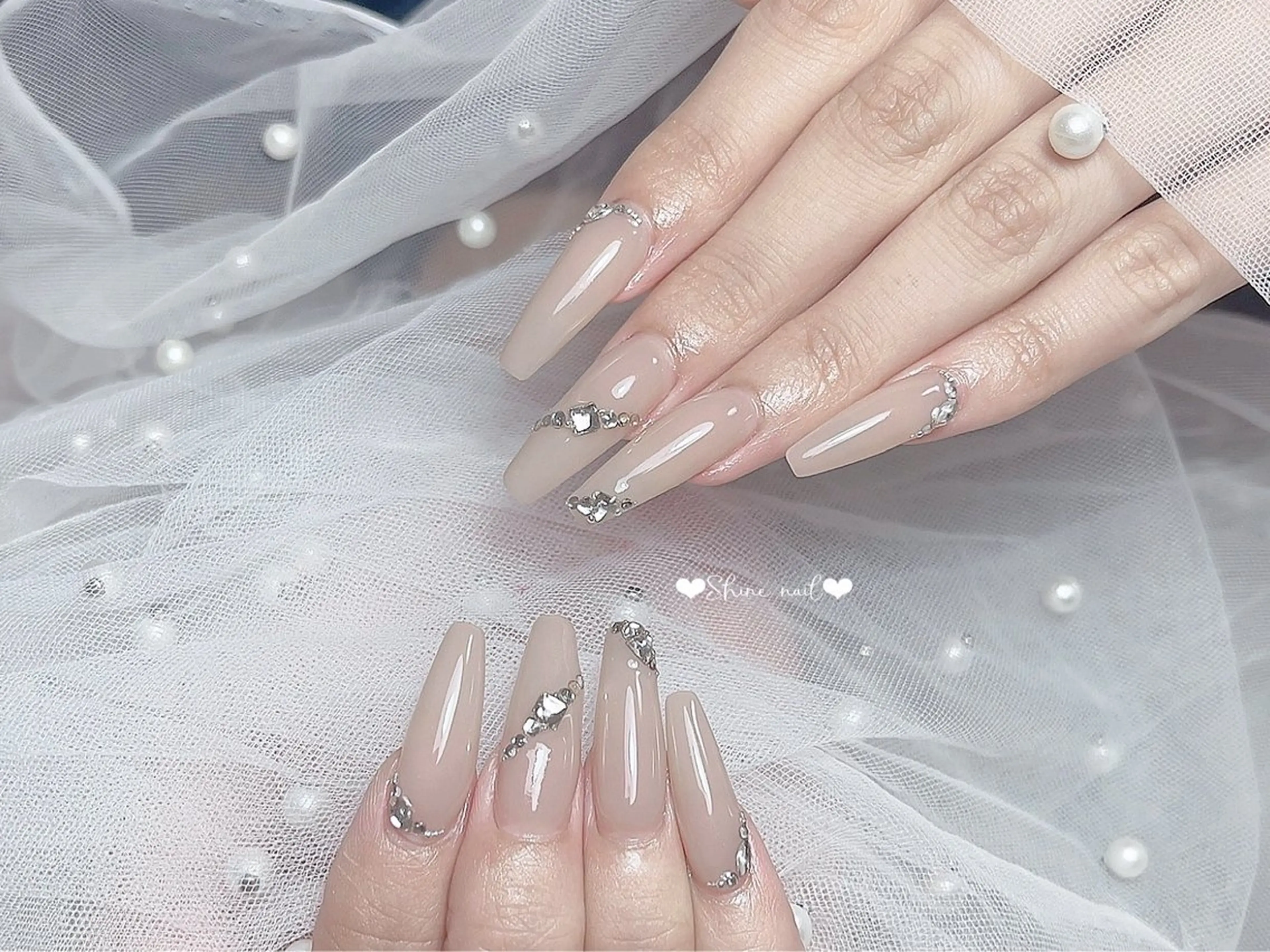 ネイル サイナ🎀 長さだし&デザインのネイルデザイン