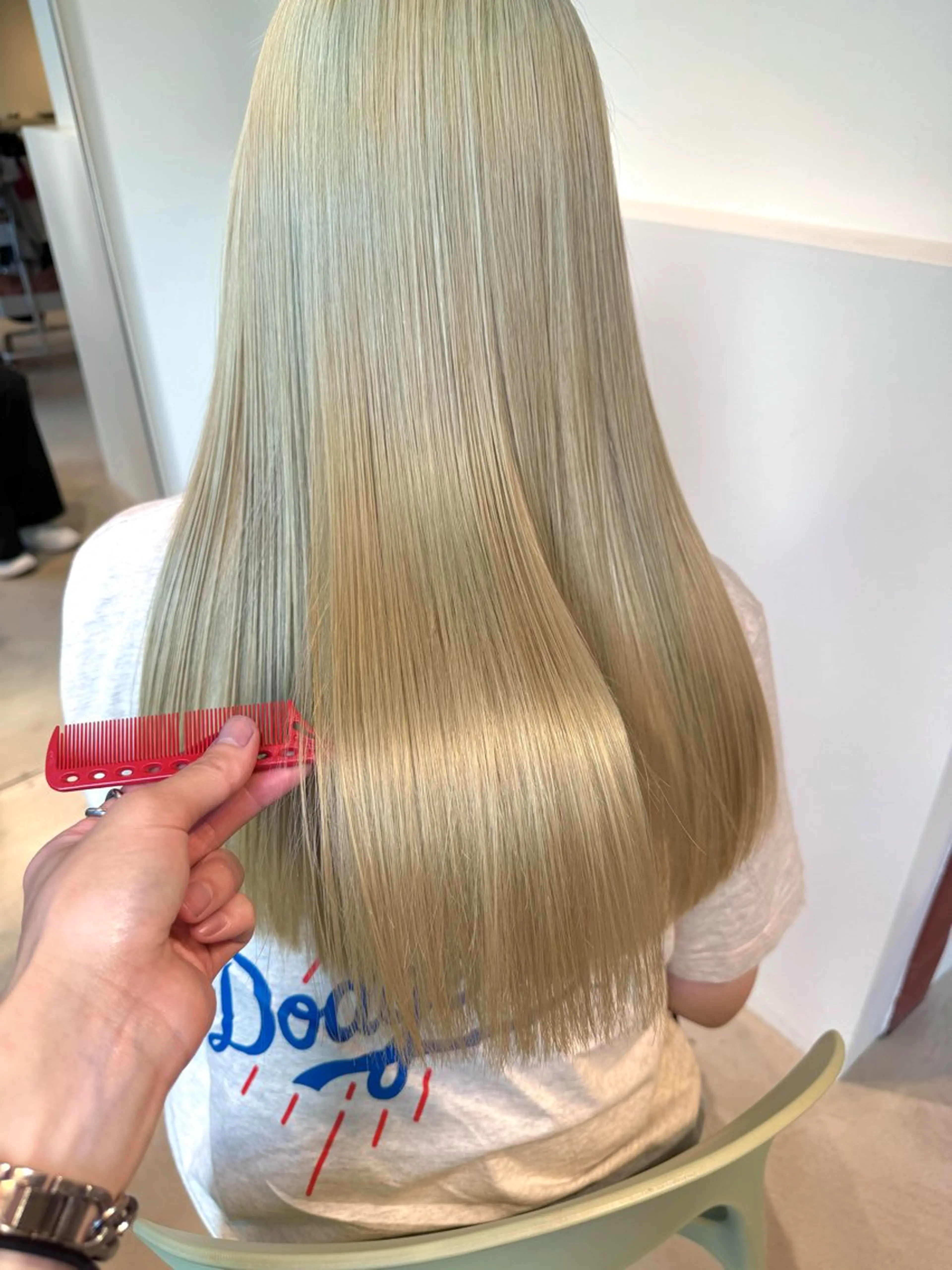 【☆ダメージ履歴多数の方こちら☆】髪質改善ストレート＋髪質改善SUBLIMIC×oggiottoトリートメントの写真