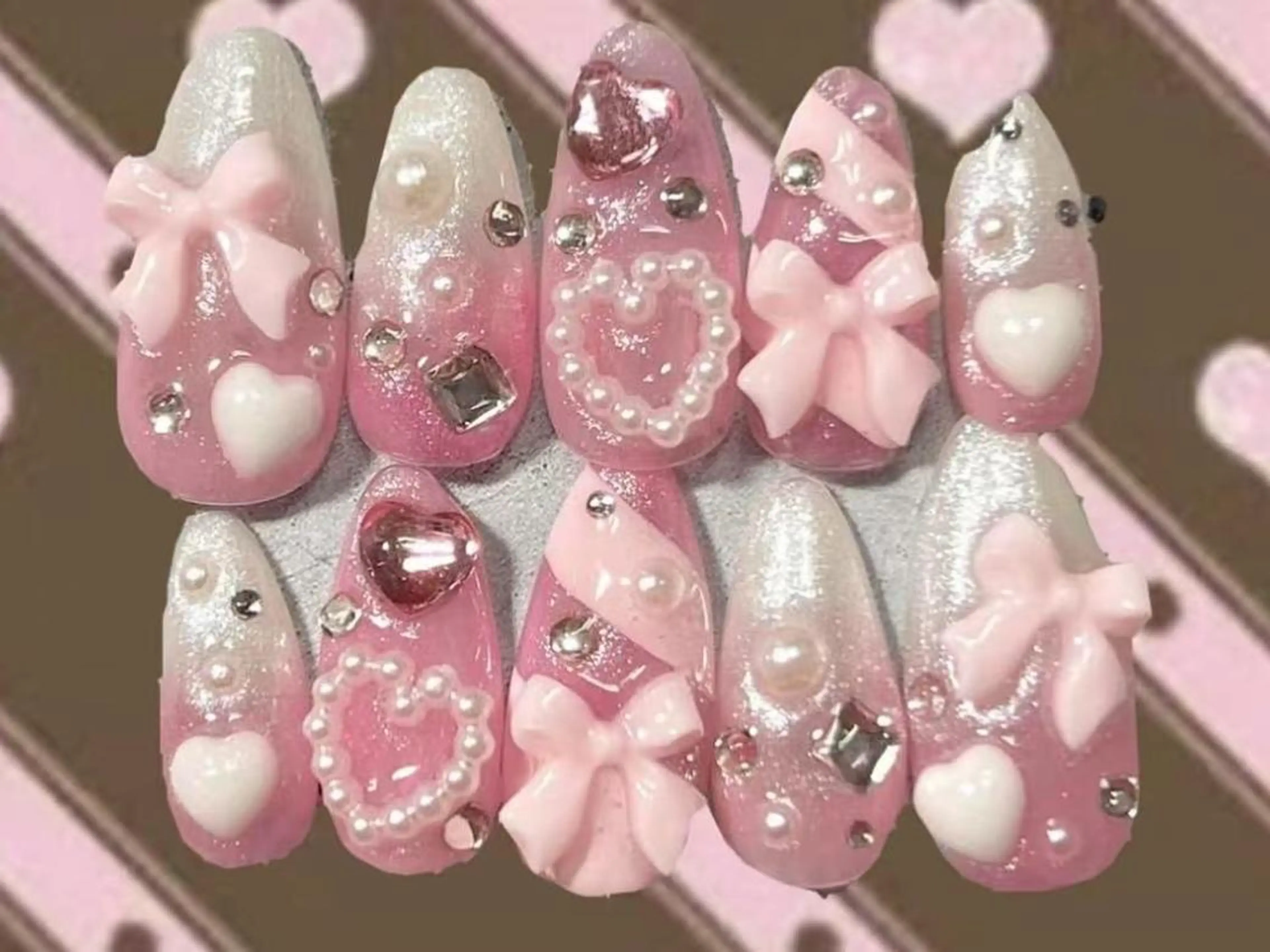 ネイル VIVIAN リサのネイルデザイン