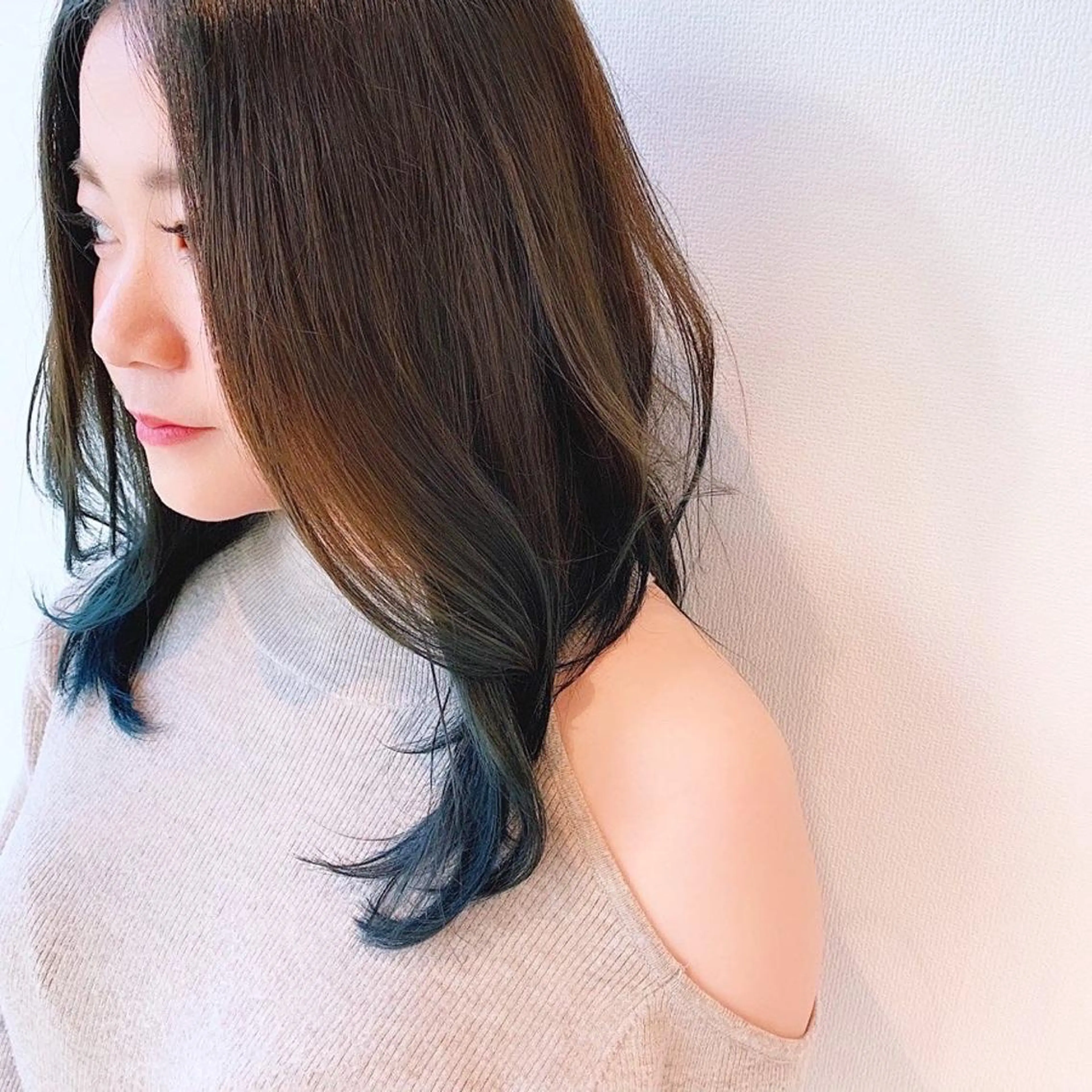 セミロング カラー CODE.LINE所属・中川 竜誠のヘアスタイル