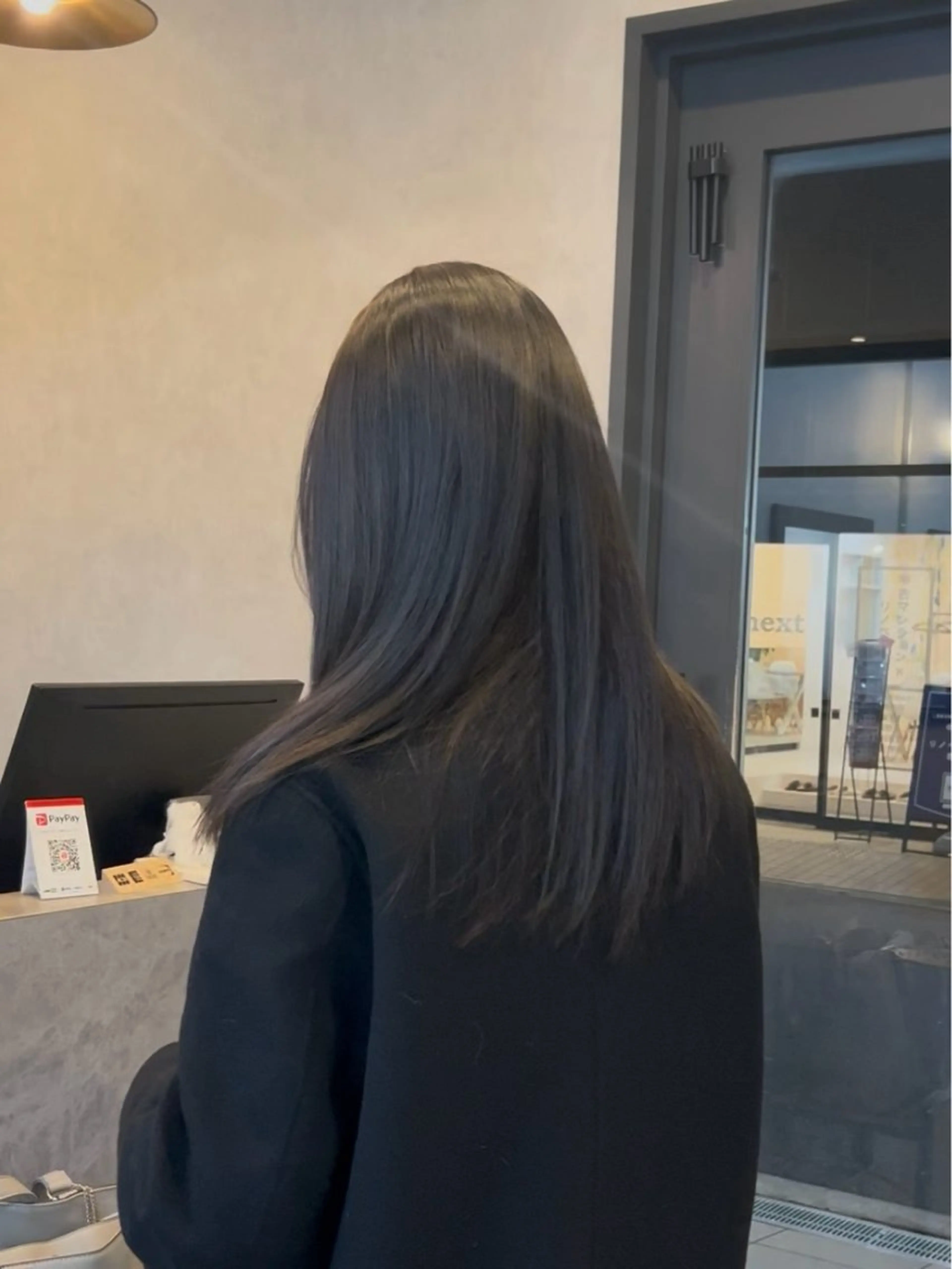 セミロング カラー いなみね はるきのヘアスタイル