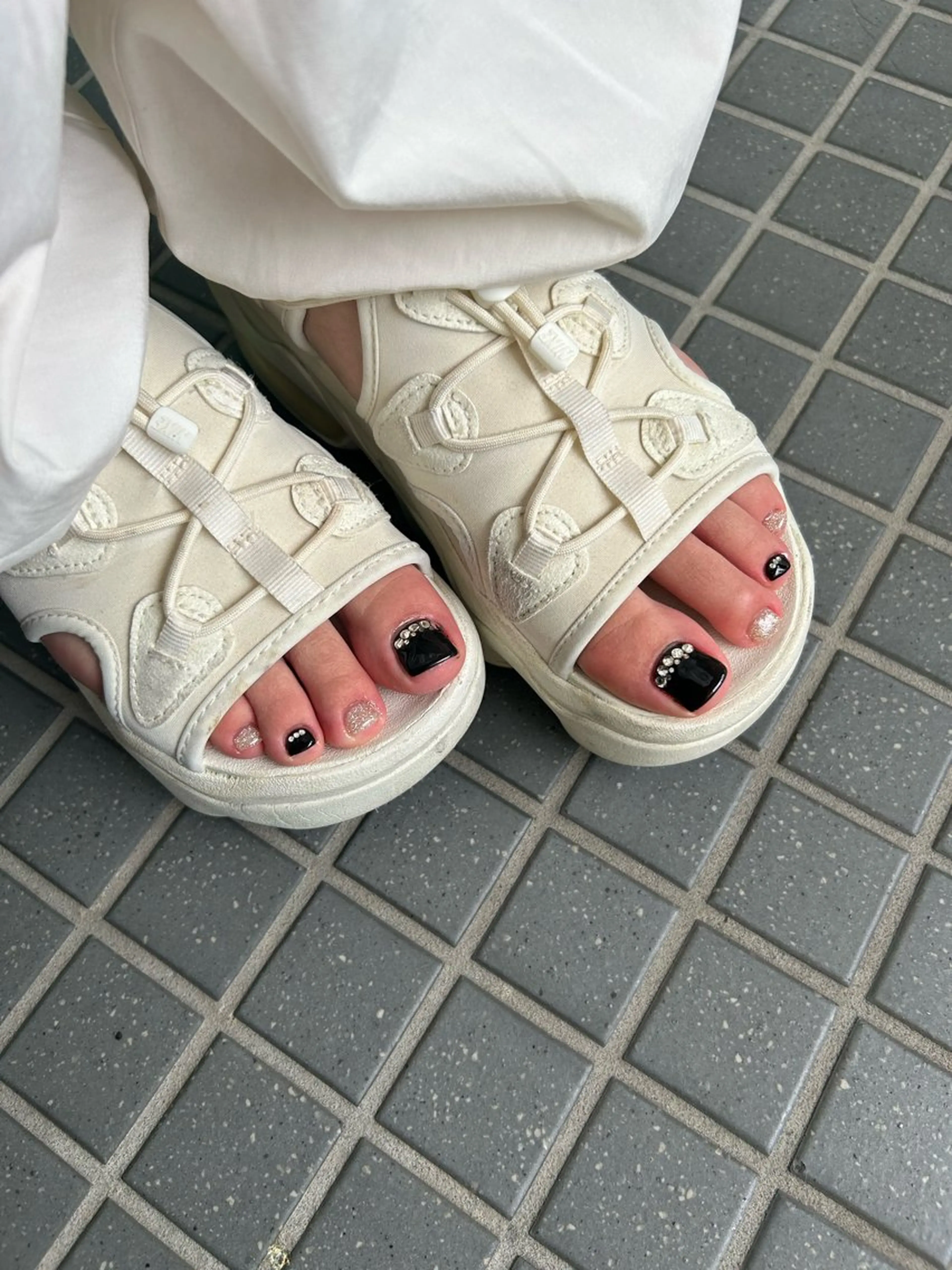 ネイル フットネイル nailsalon muguet所属・muguet manaのネイルデザイン