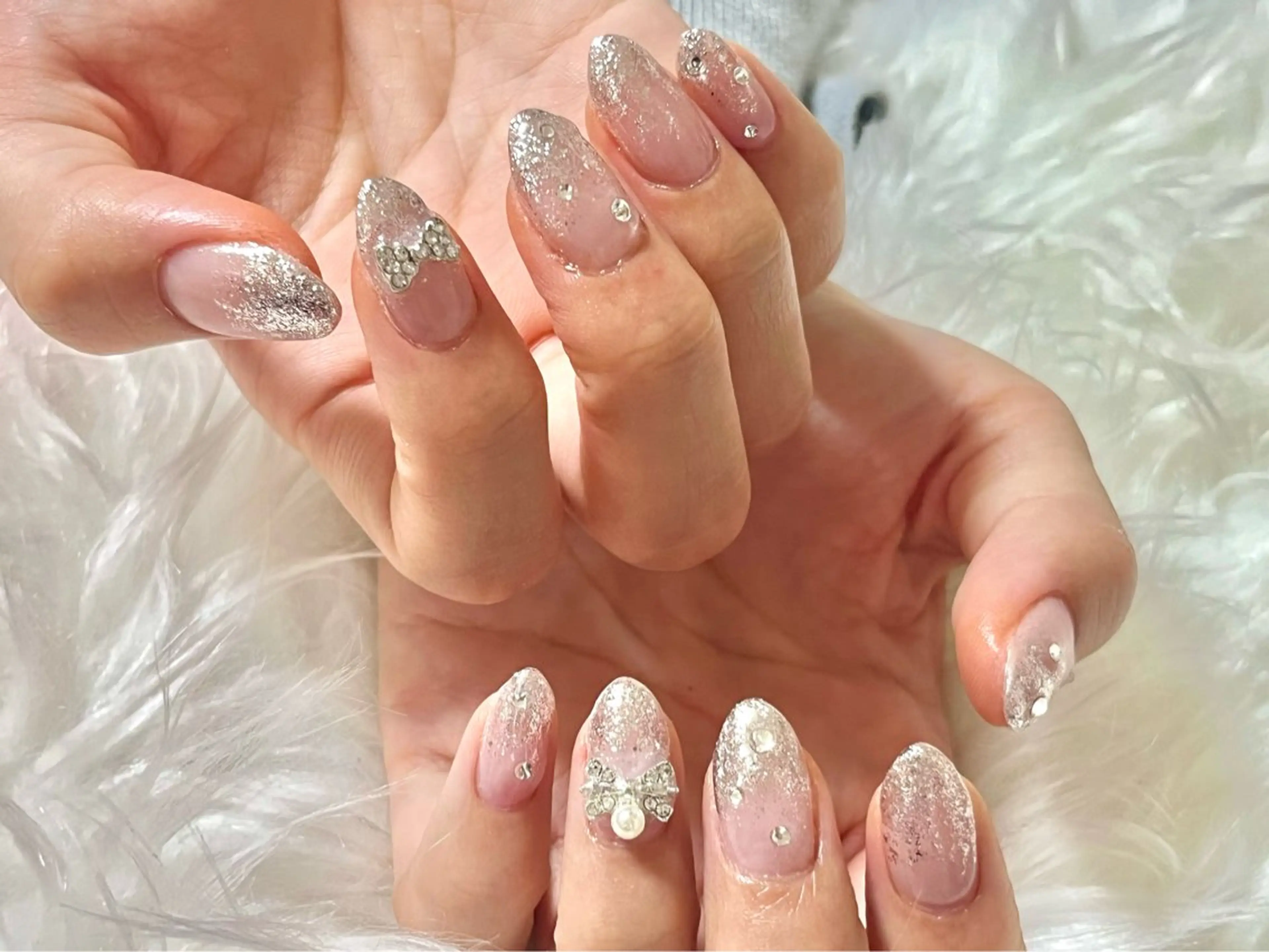 ネイル hohomi .のネイルデザイン