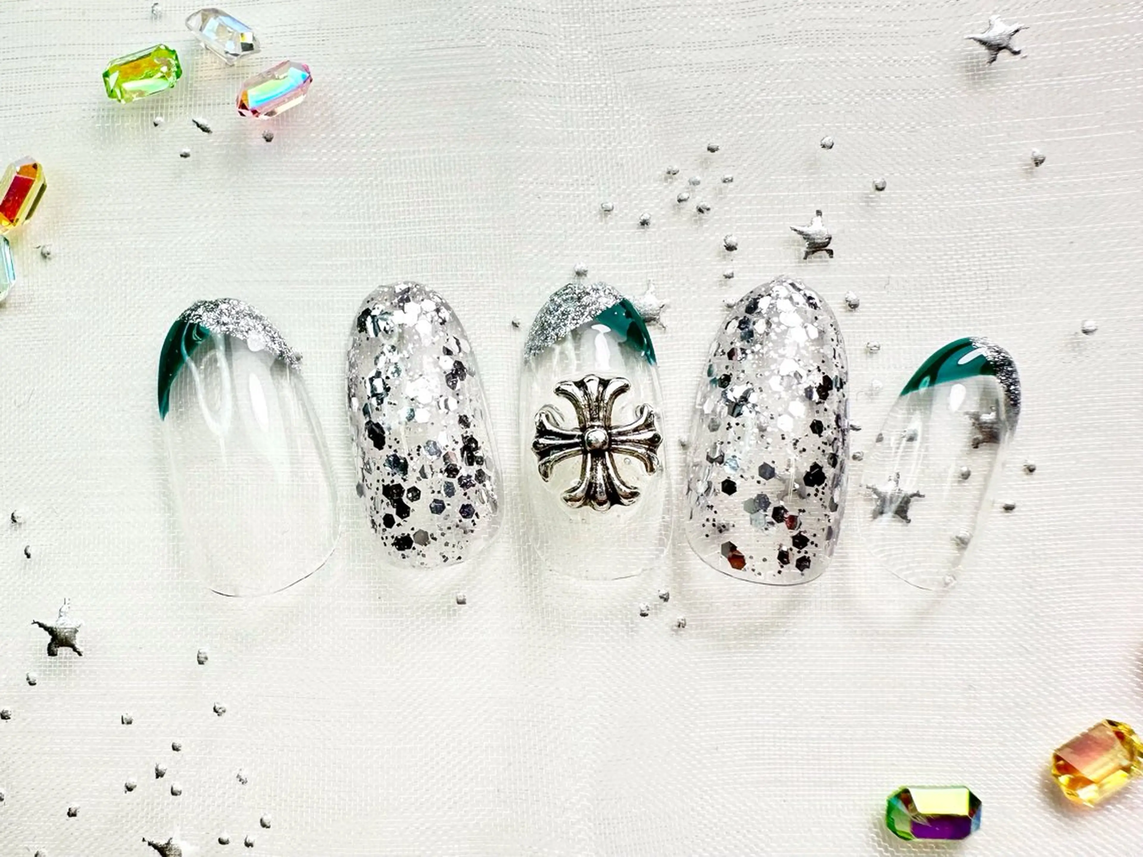 ネイル ネイルPetit Ribbonのネイルデザイン