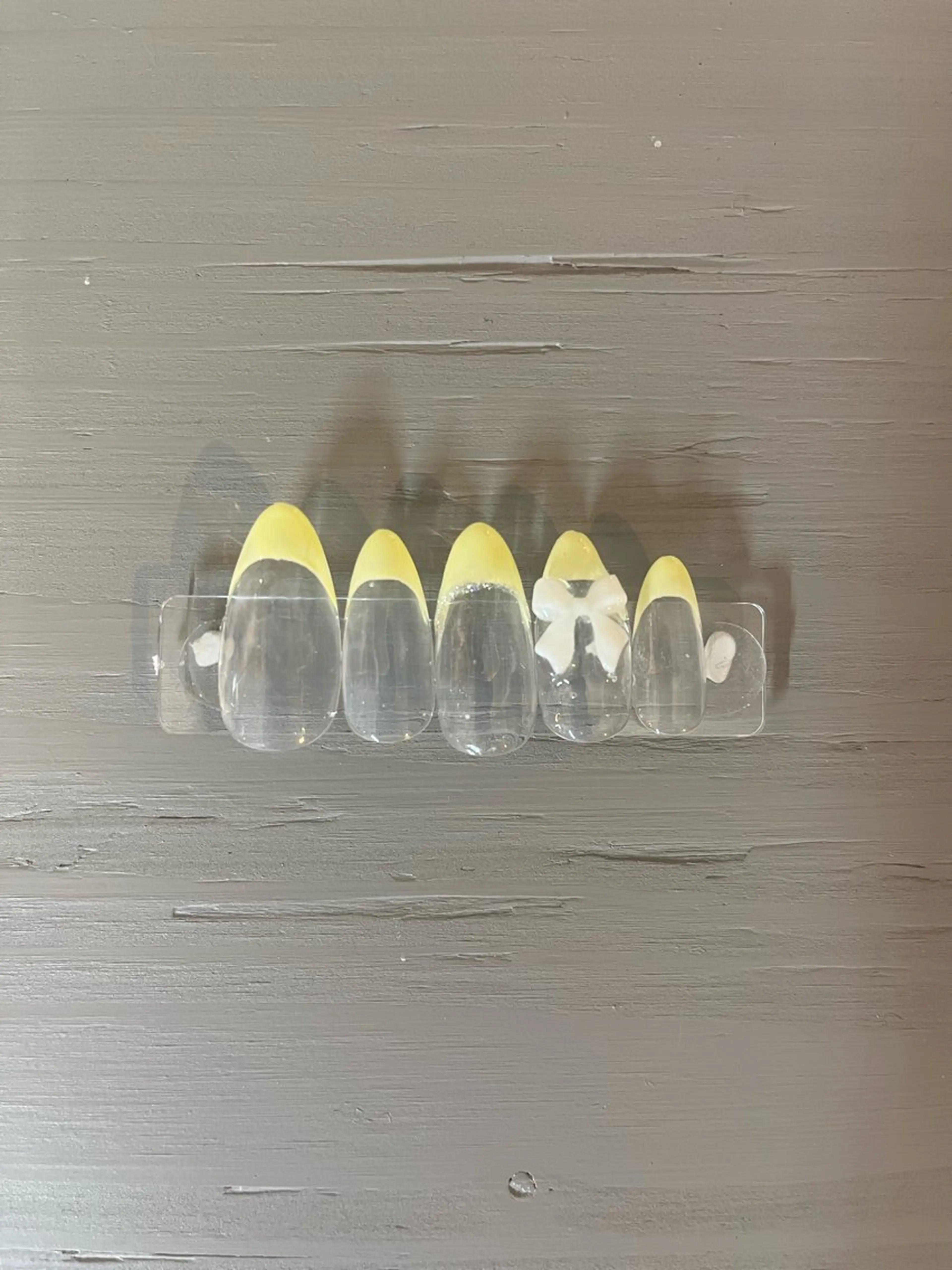 シンプルデザインネイルS11(オフ込み)の写真